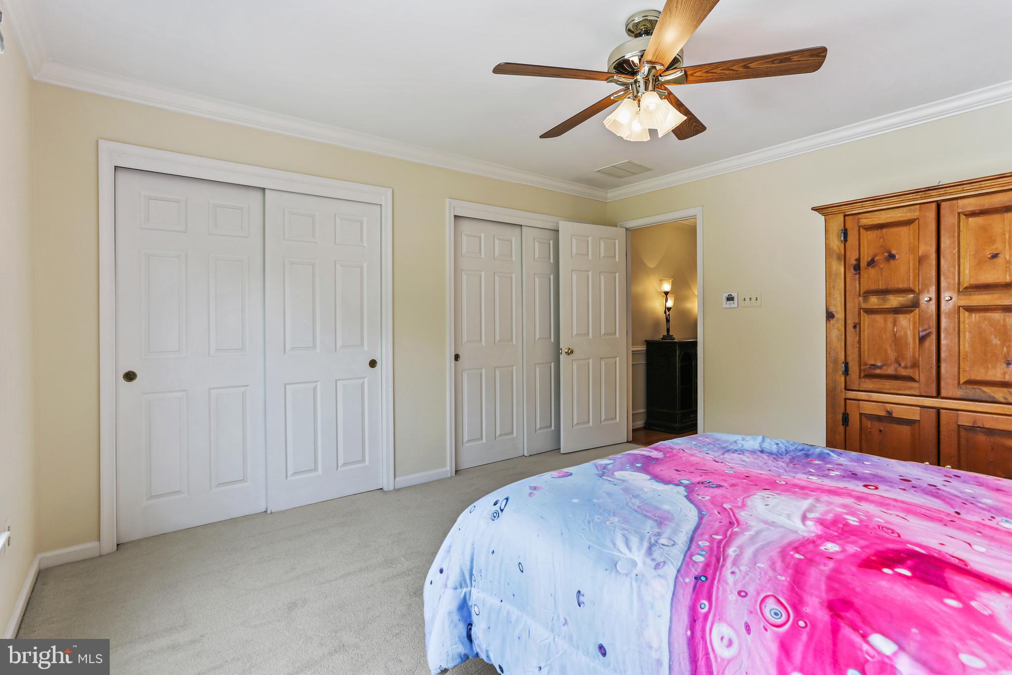 VILLAGE OF RIVER HILL - Residential