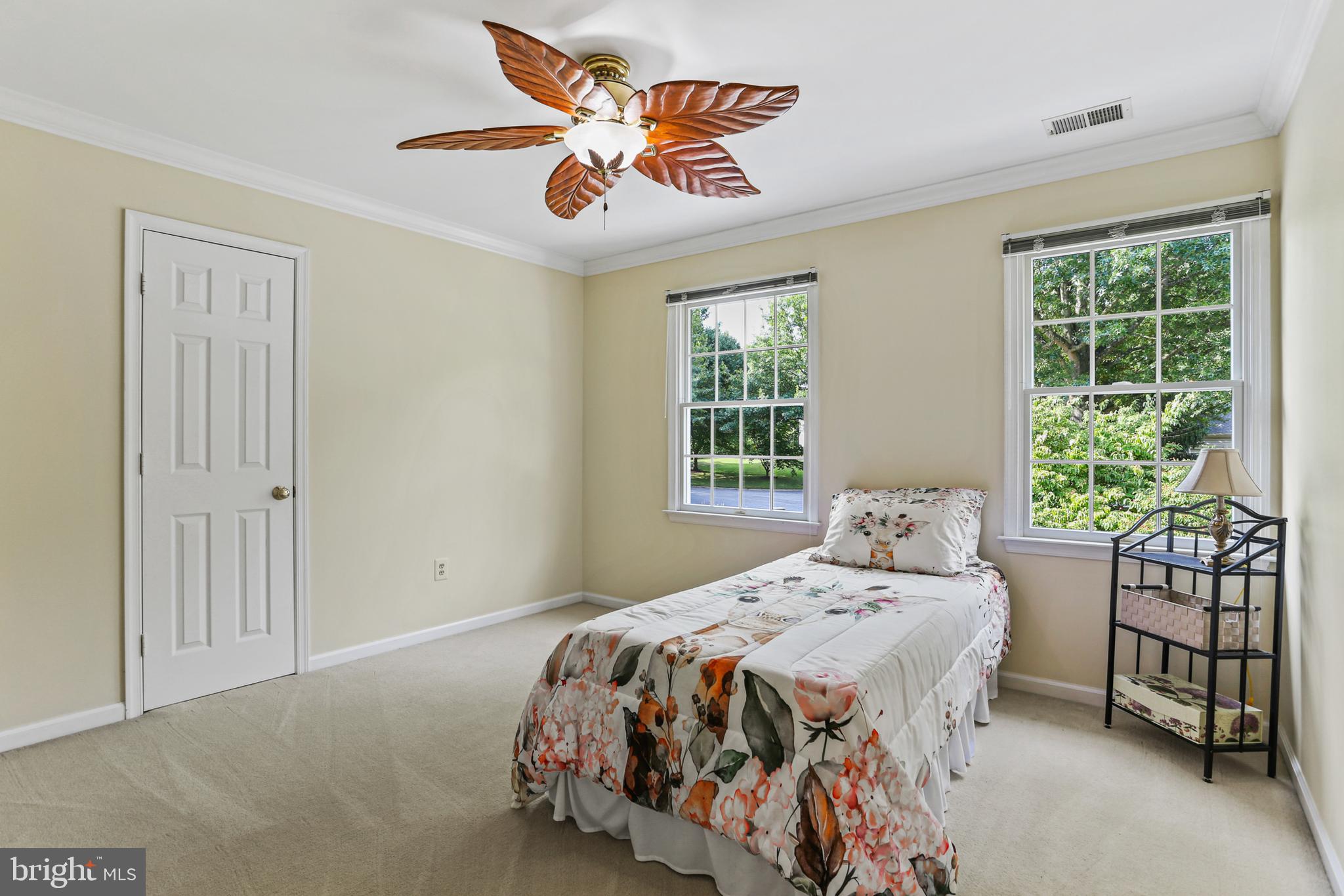 VILLAGE OF RIVER HILL - Residential