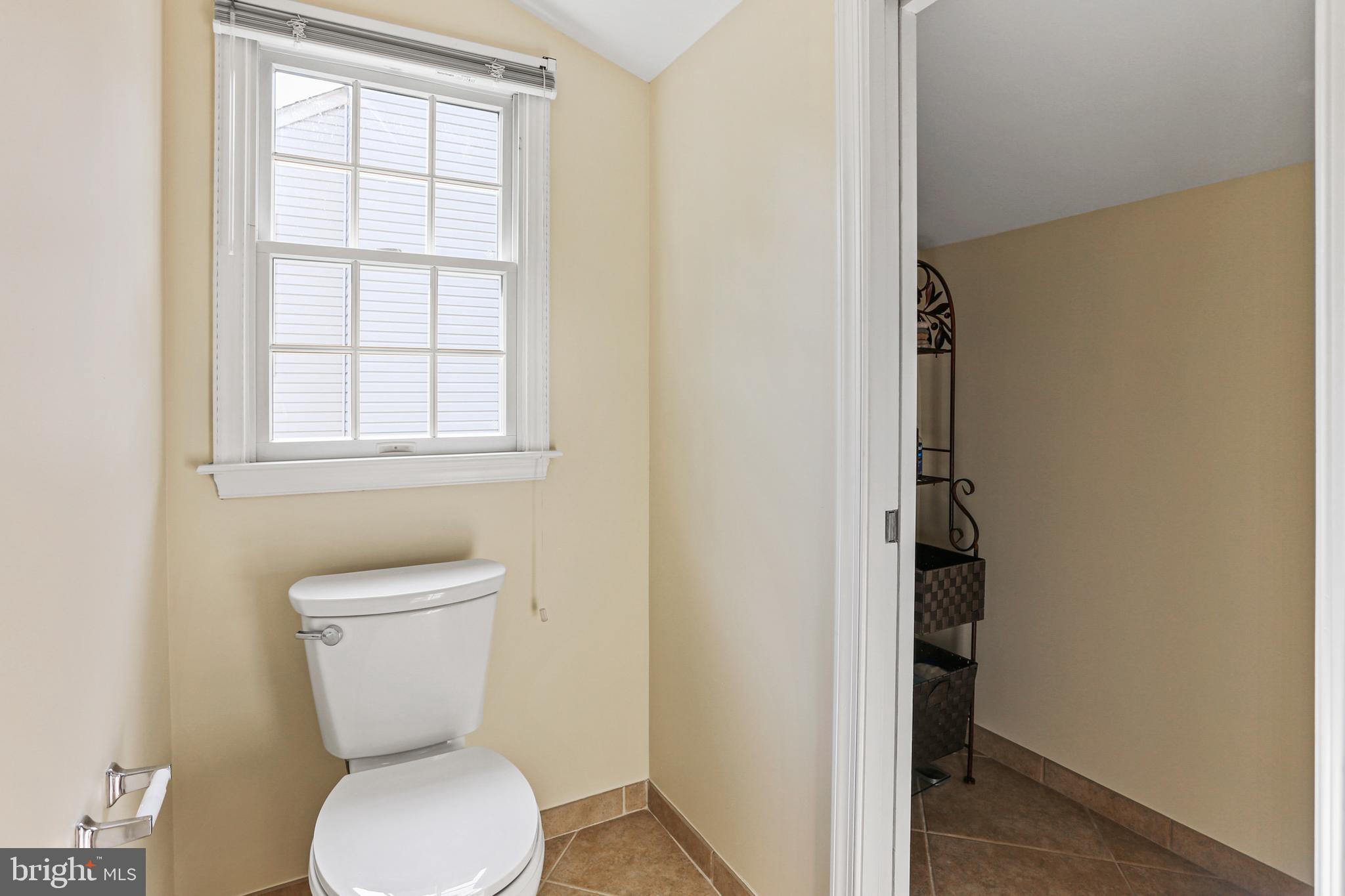 VILLAGE OF RIVER HILL - Residential