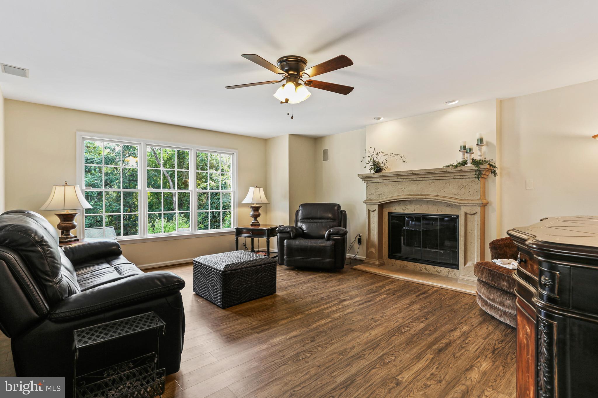 VILLAGE OF RIVER HILL - Residential