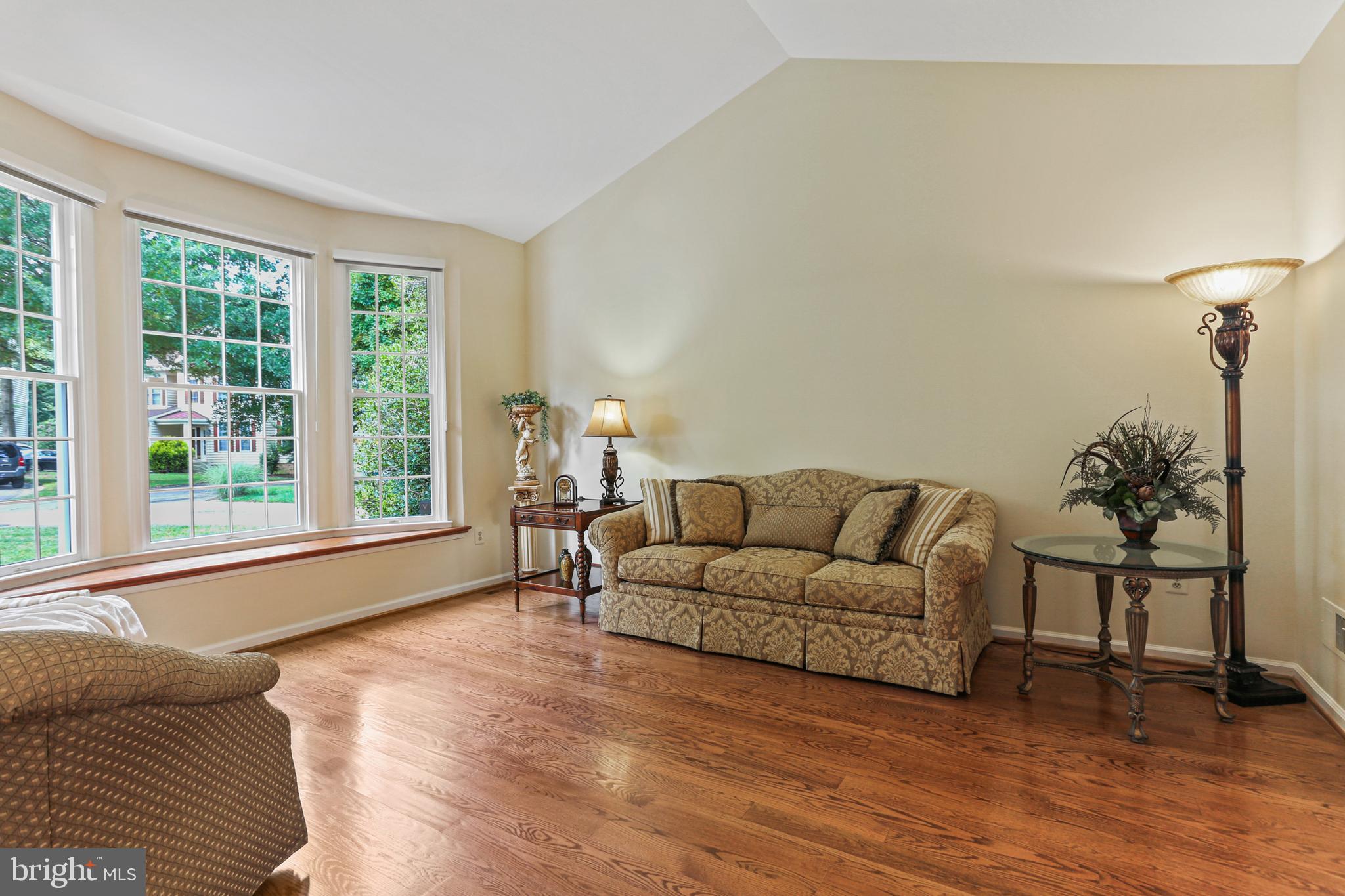 VILLAGE OF RIVER HILL - Residential