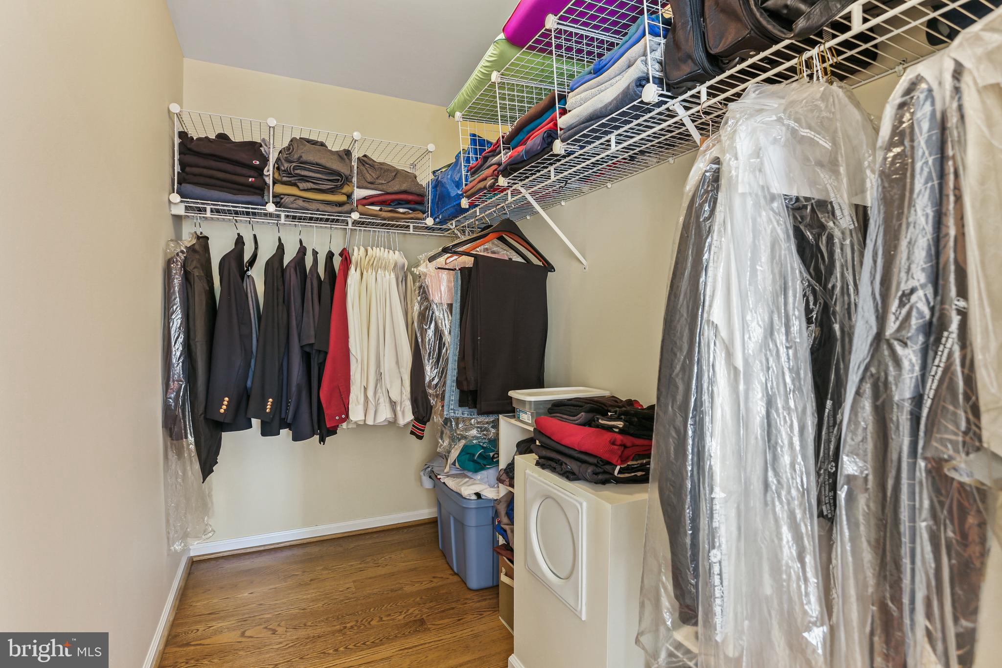 VILLAGE OF RIVER HILL - Residential