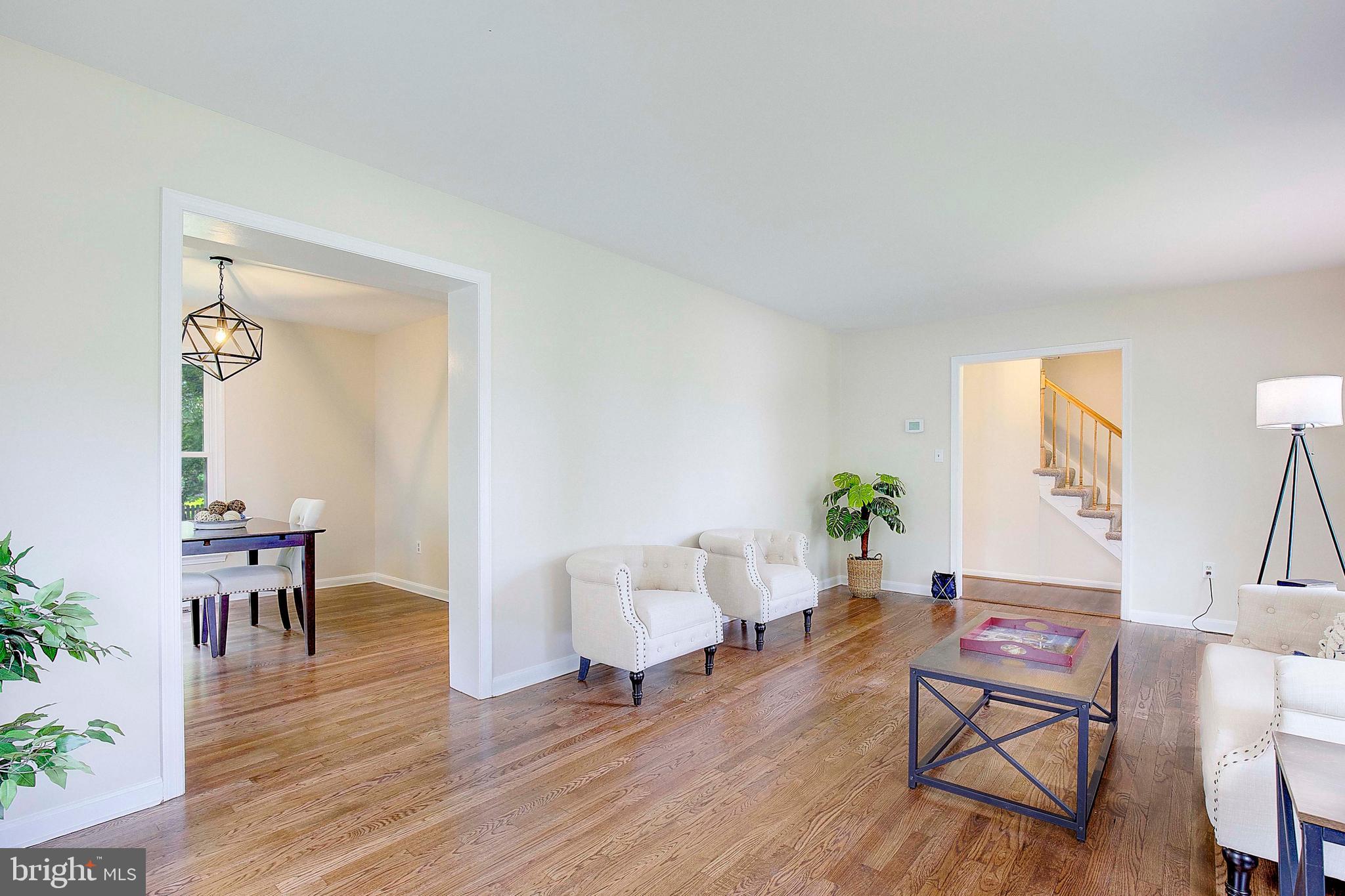 CROFTON TOWNE/PARK - Residential