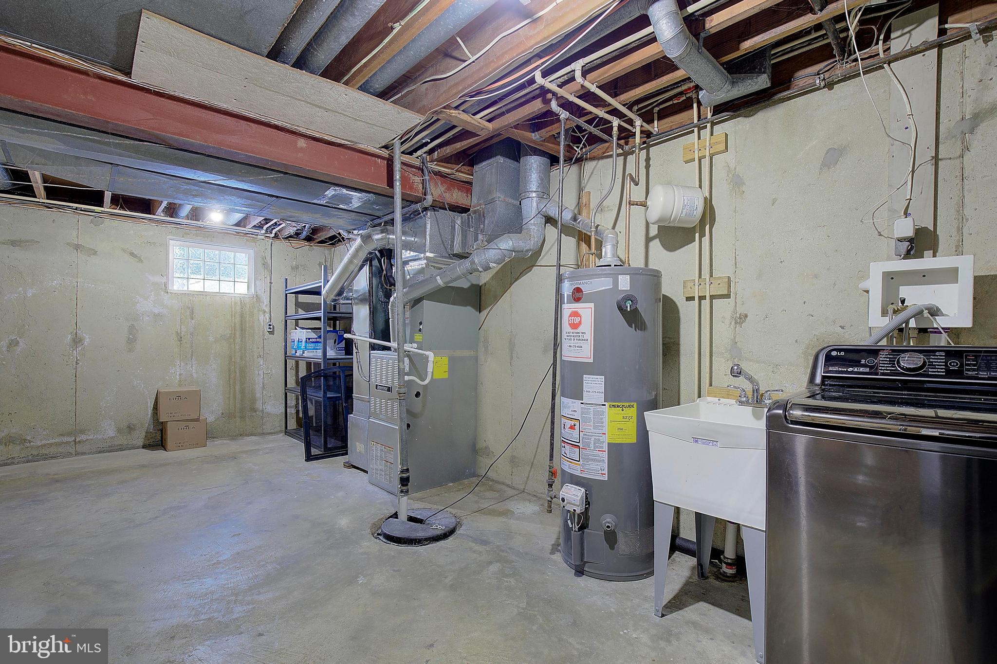 CROFTON TOWNE/PARK - Residential