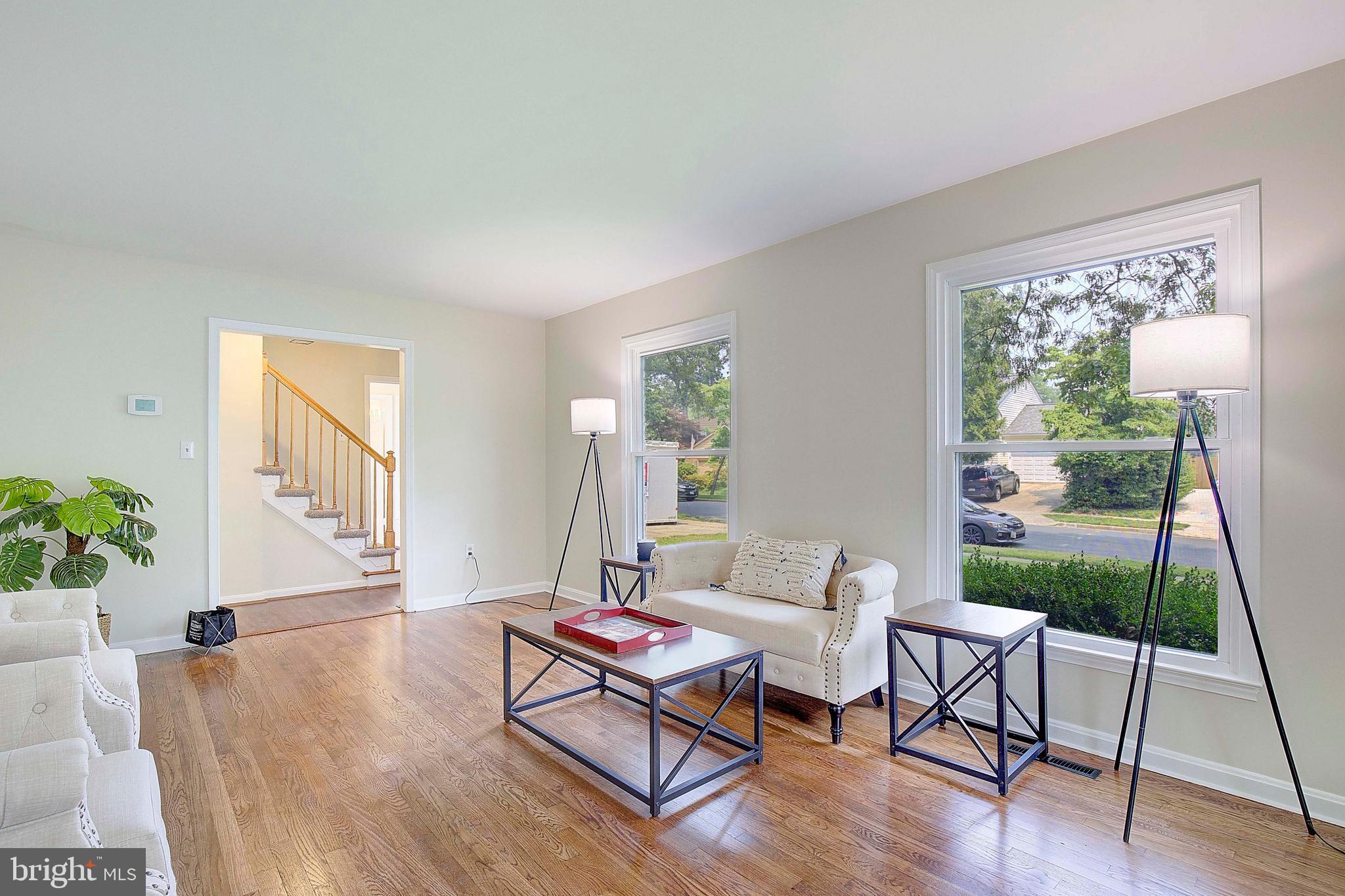 CROFTON TOWNE/PARK - Residential