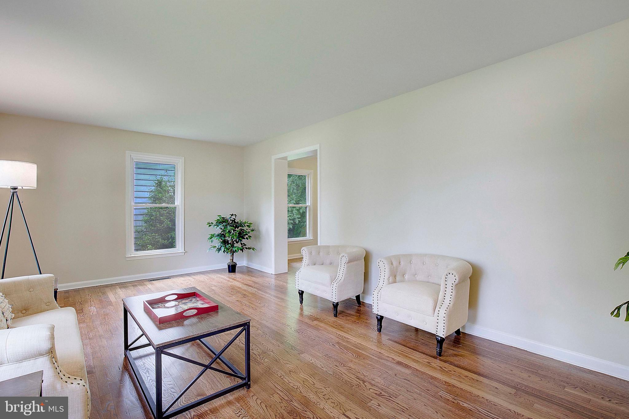 CROFTON TOWNE/PARK - Residential