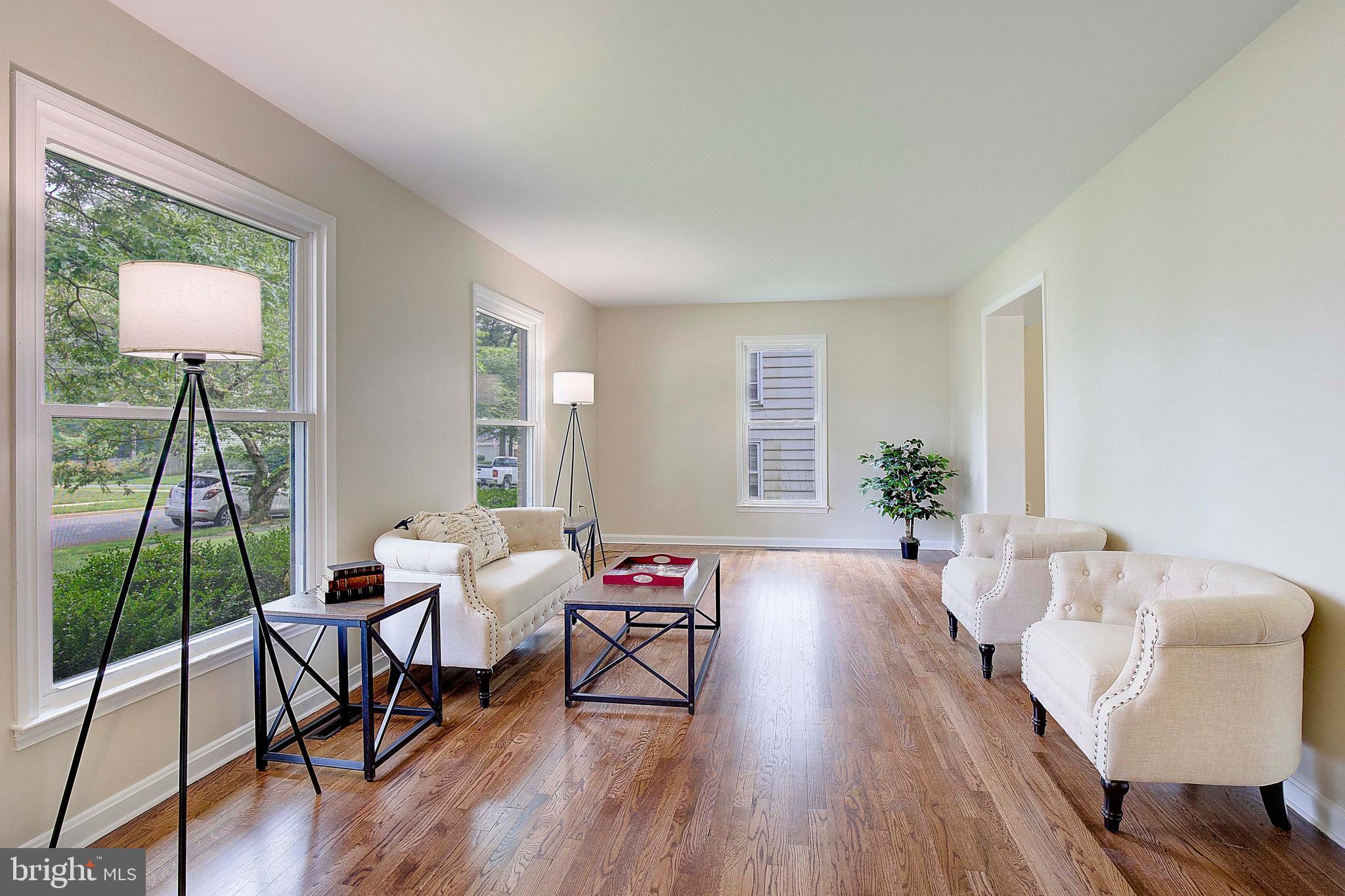 CROFTON TOWNE/PARK - Residential