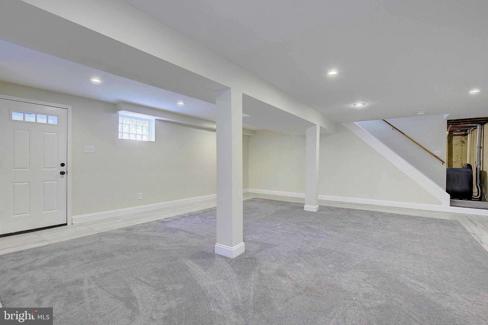 CROFTON TOWNE/PARK - Residential