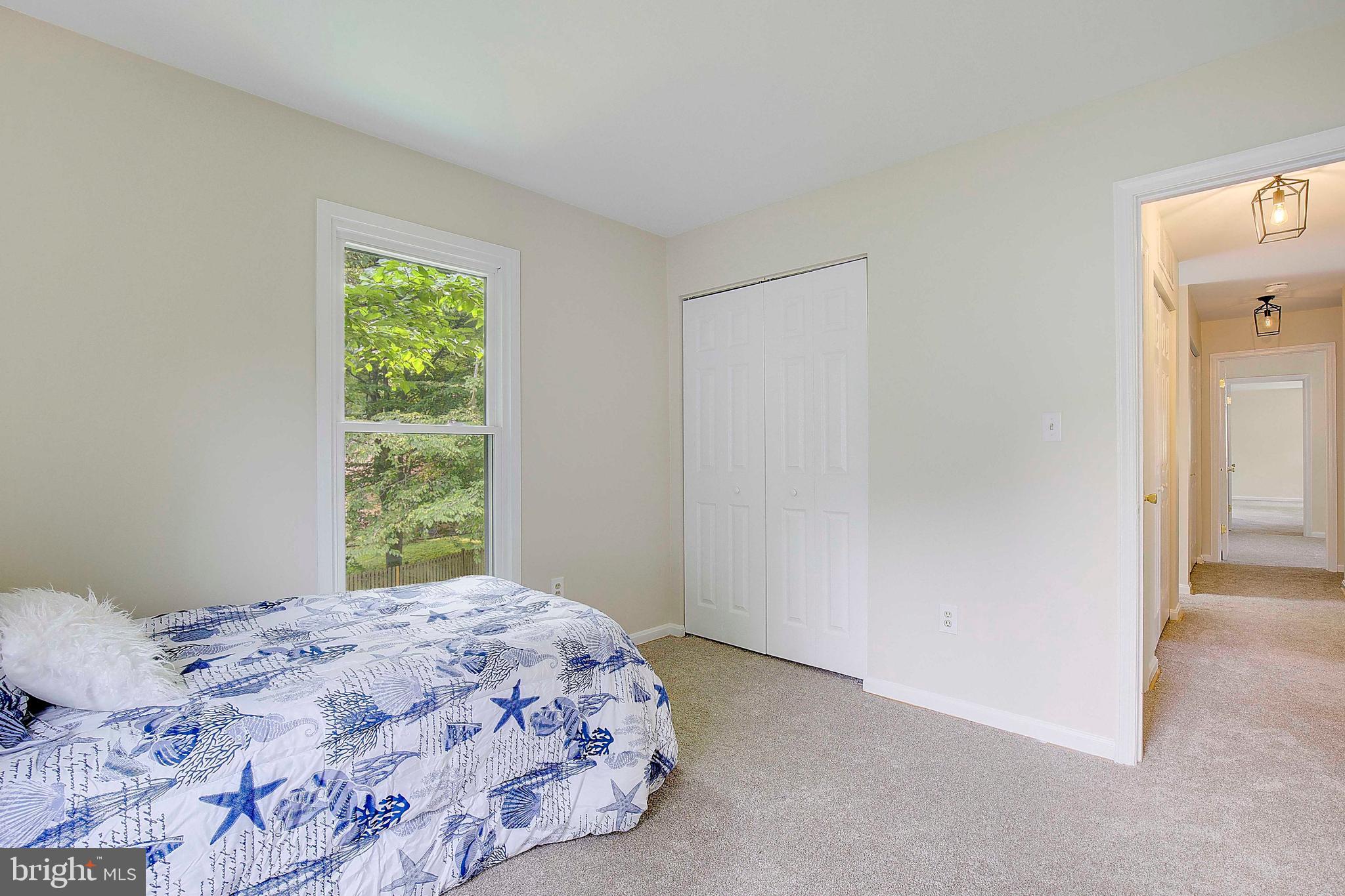 CROFTON TOWNE/PARK - Residential