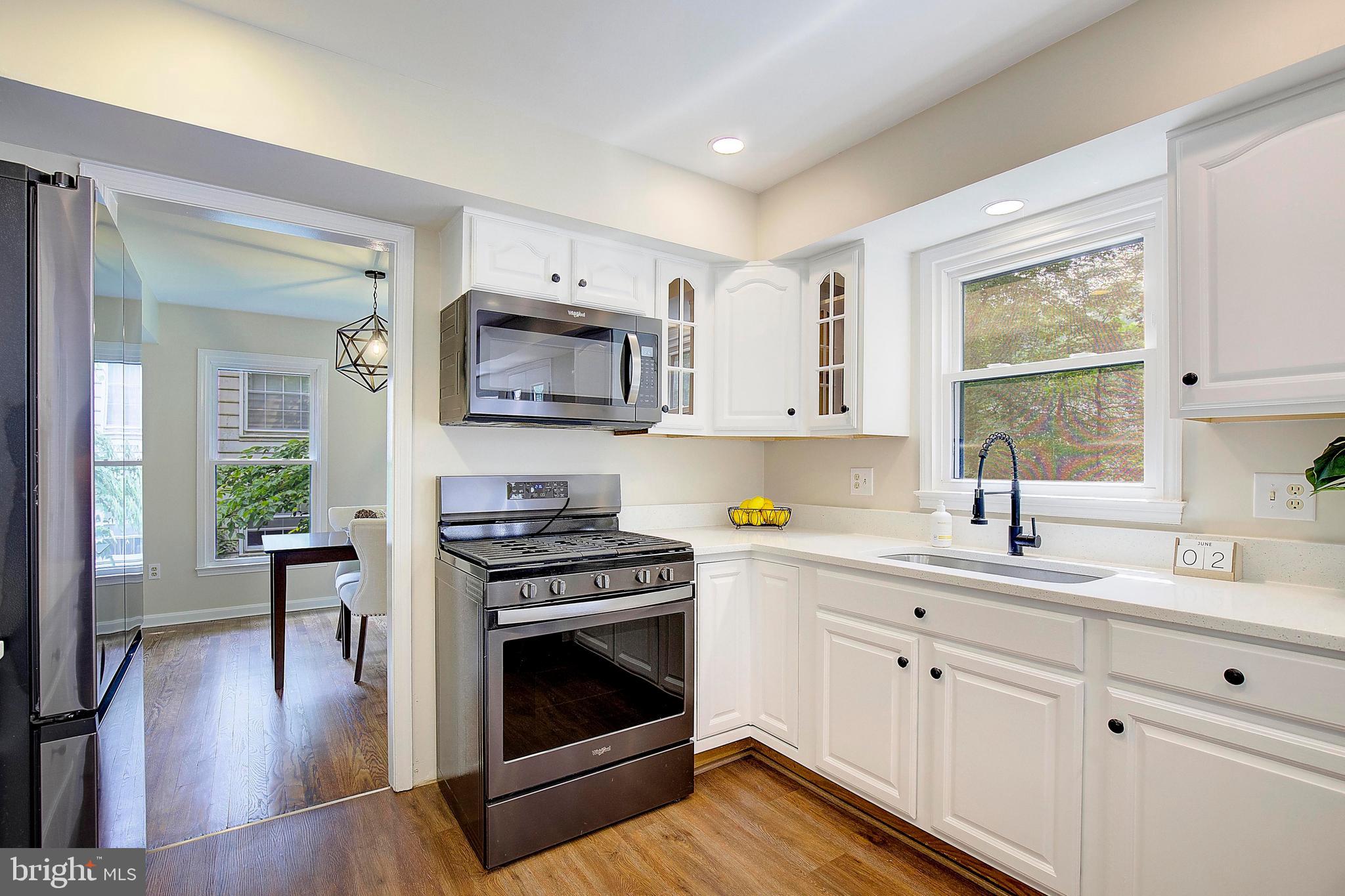 CROFTON TOWNE/PARK - Residential