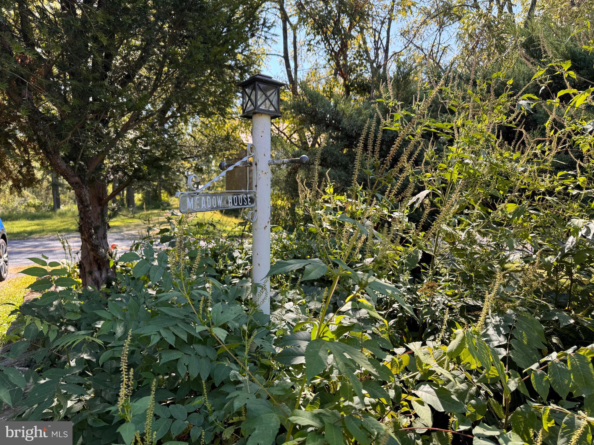 8659 ALLEMAENGEL ROAD