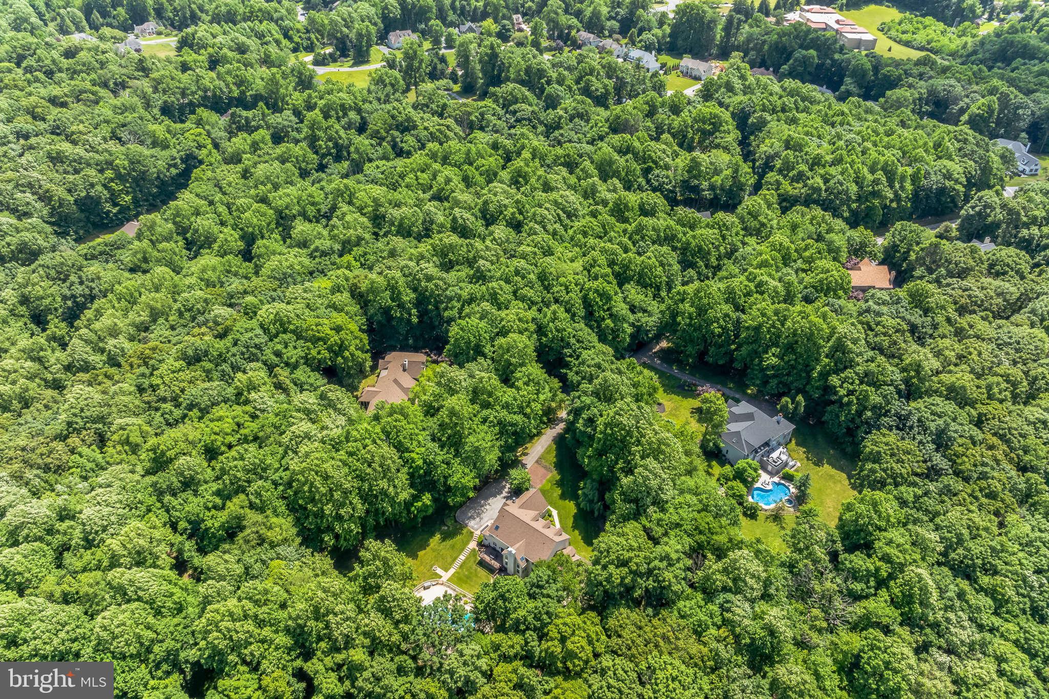 VIRGINIA GLEN - Residential