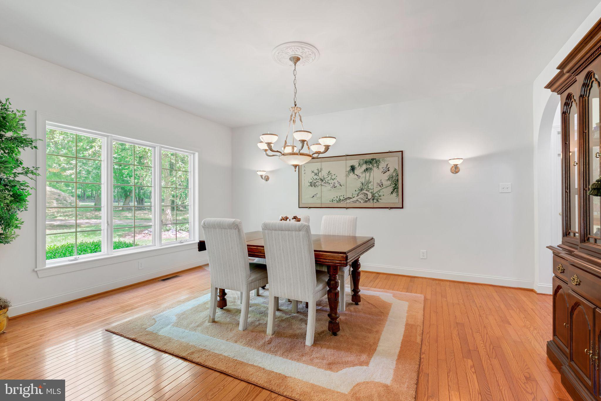 VIRGINIA GLEN - Residential