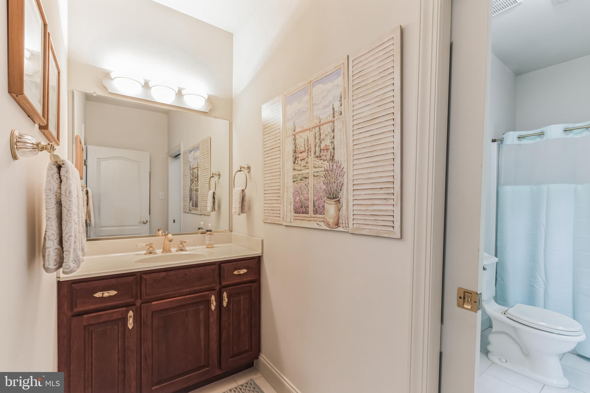 VIRGINIA GLEN - Residential