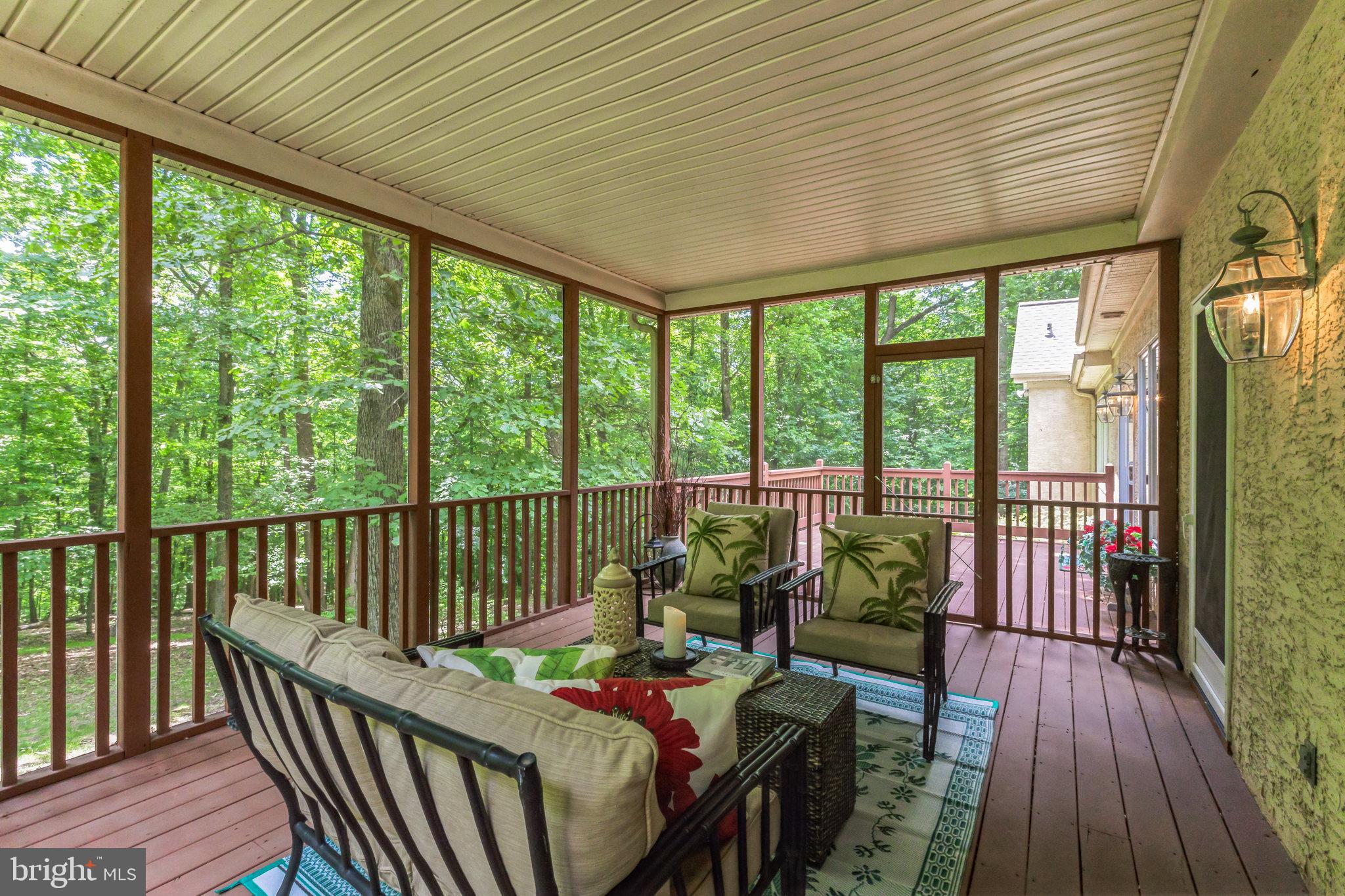 VIRGINIA GLEN - Residential