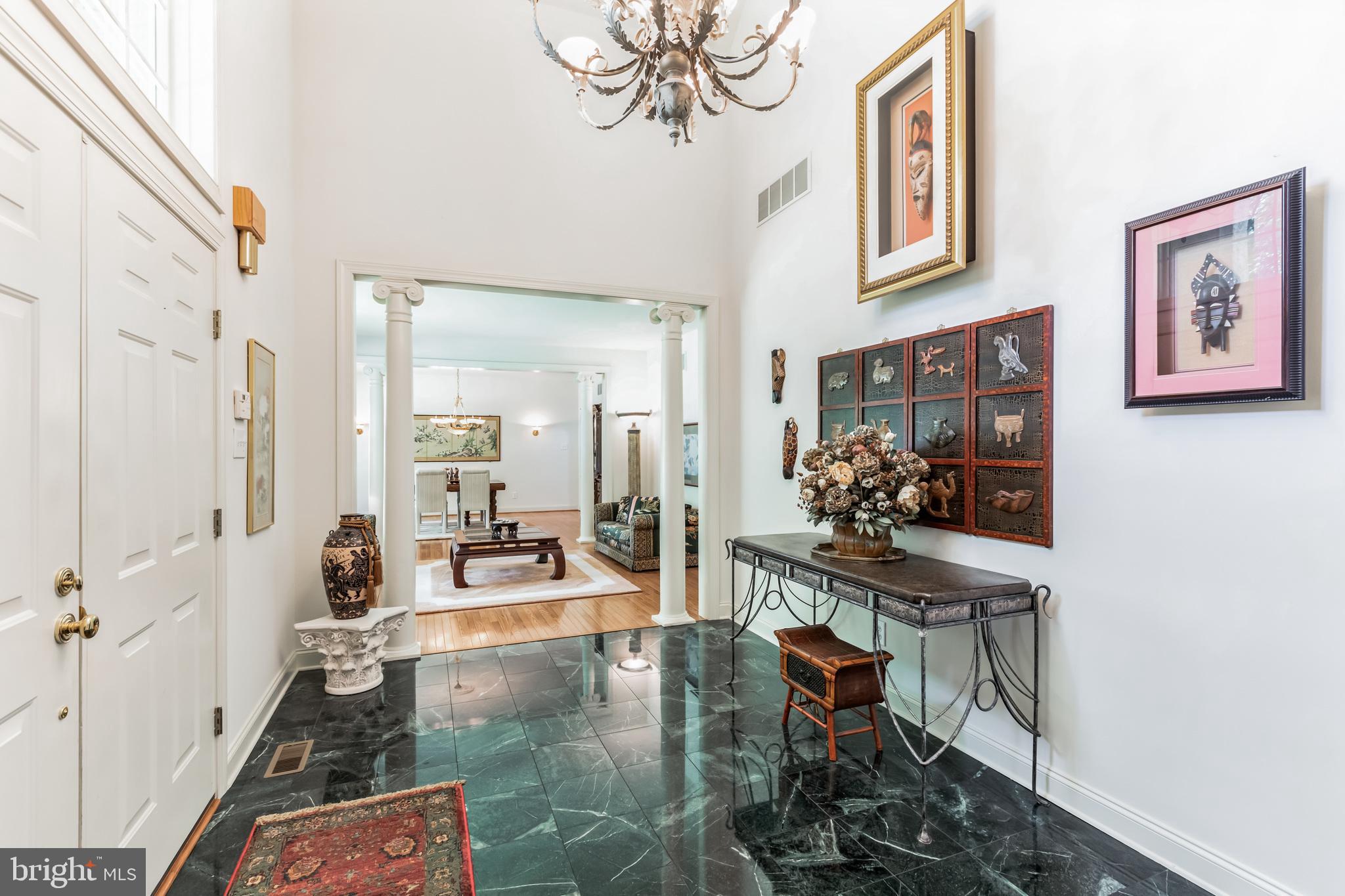 VIRGINIA GLEN - Residential