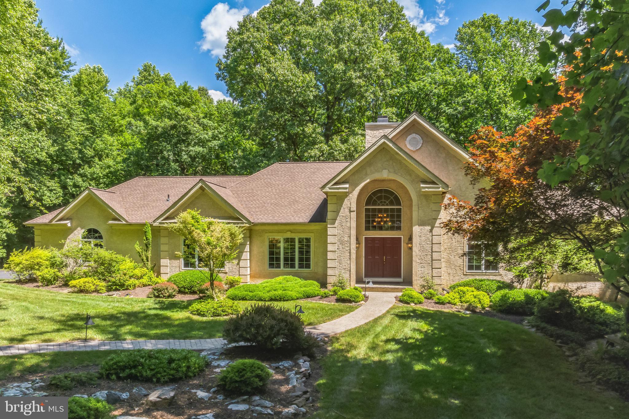 VIRGINIA GLEN - Residential