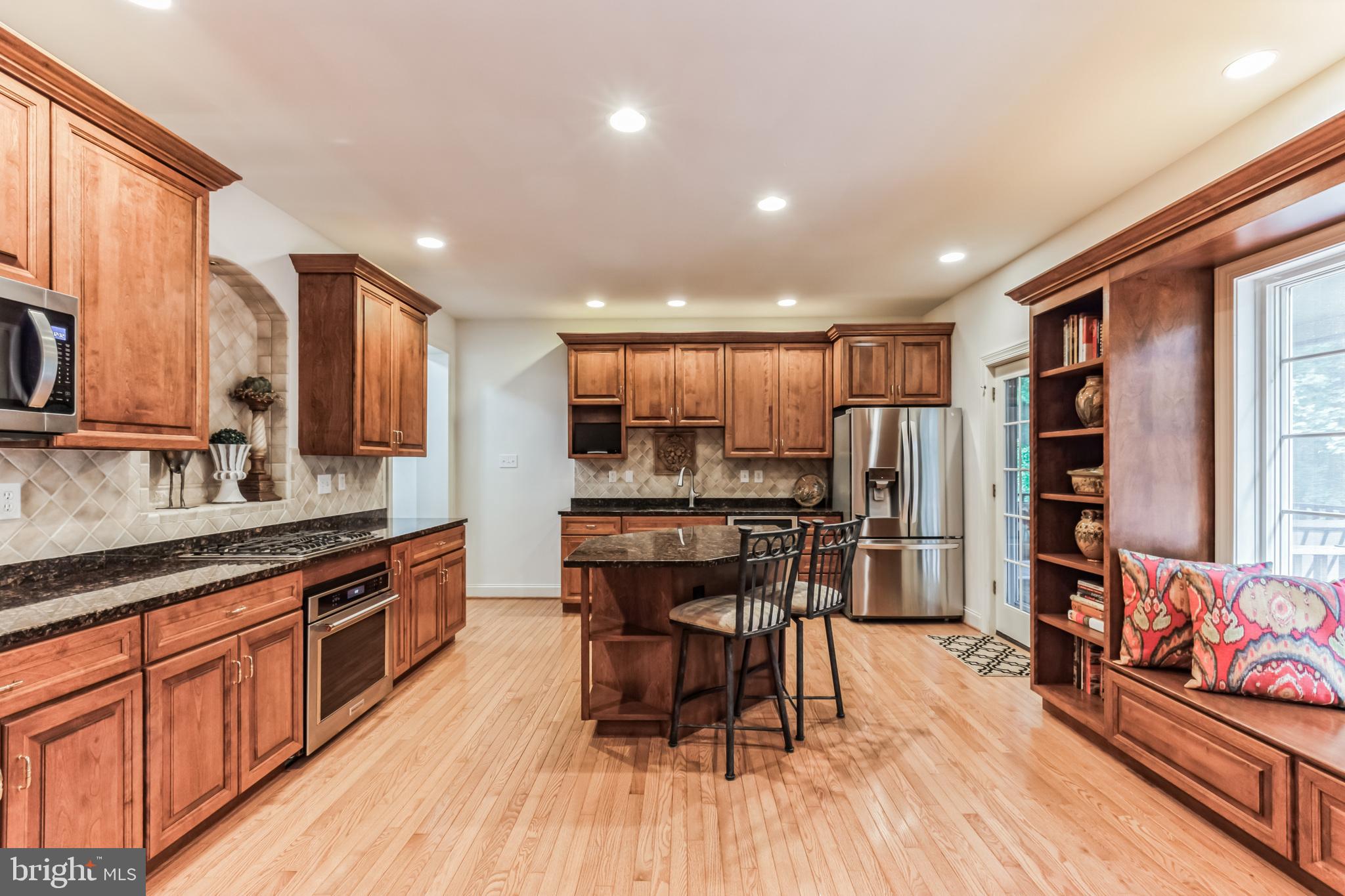 VIRGINIA GLEN - Residential