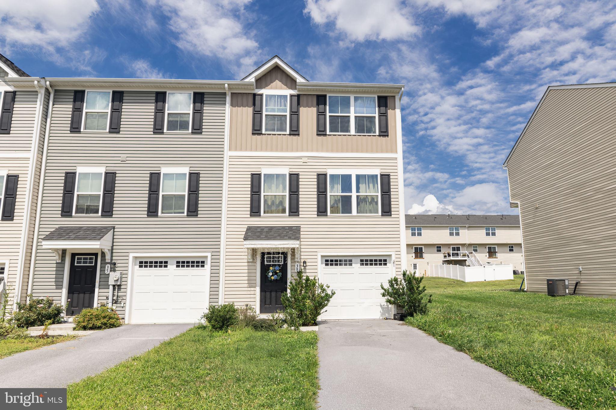 39 WIGGLES COURT