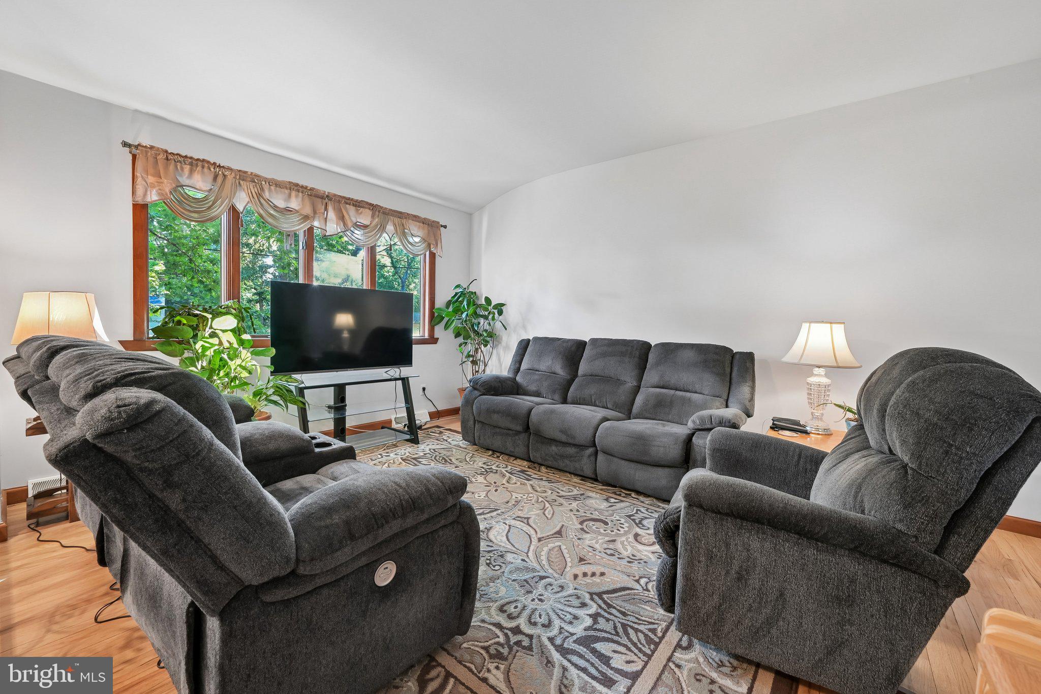 424 CALIFORNIA TRAIL