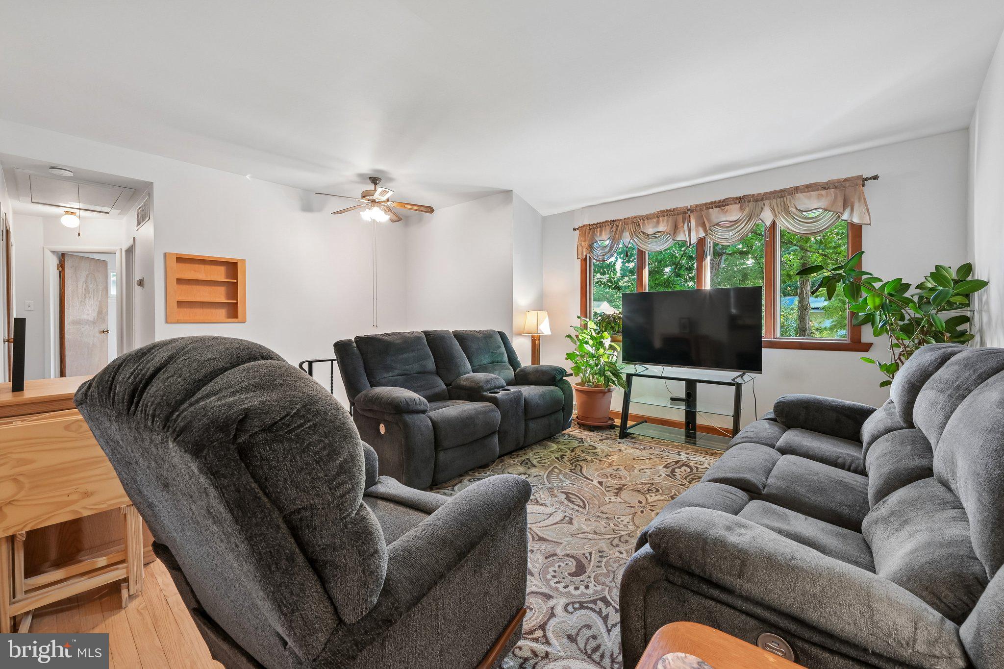 424 CALIFORNIA TRAIL