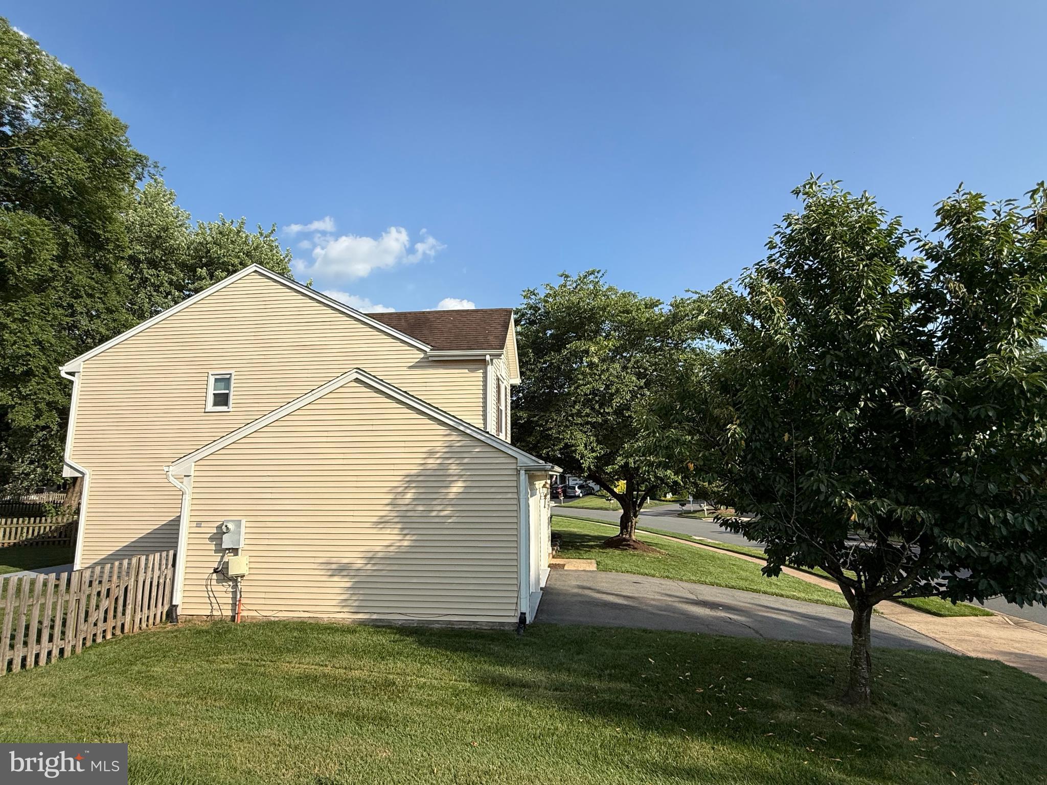 13146 LAZY GLEN COURT