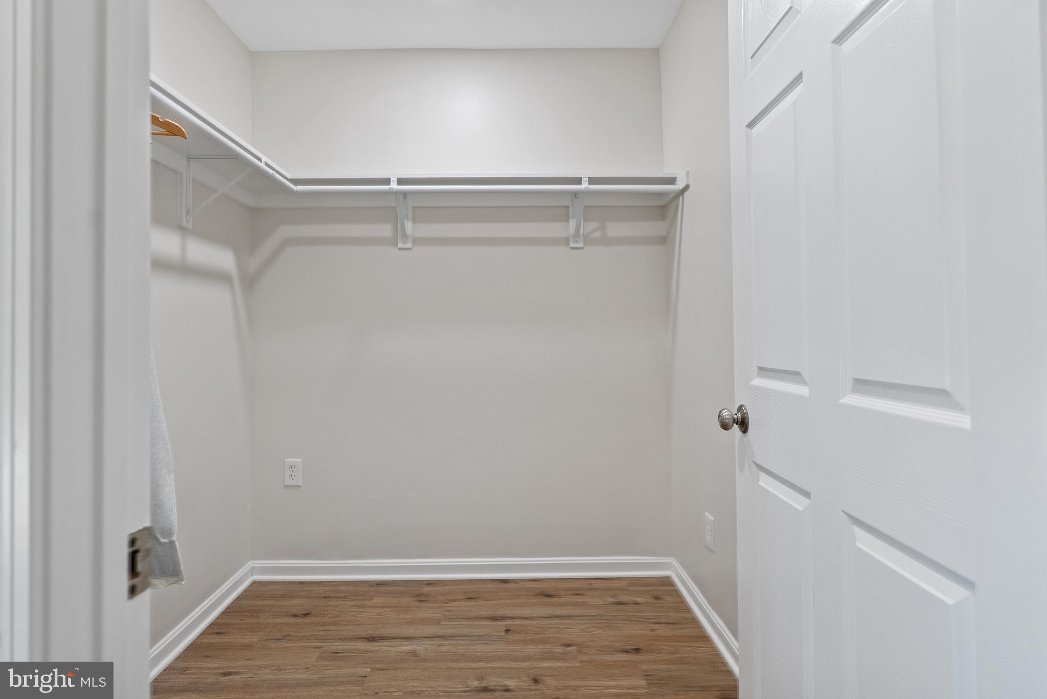 VALLEY VIEW - Residential