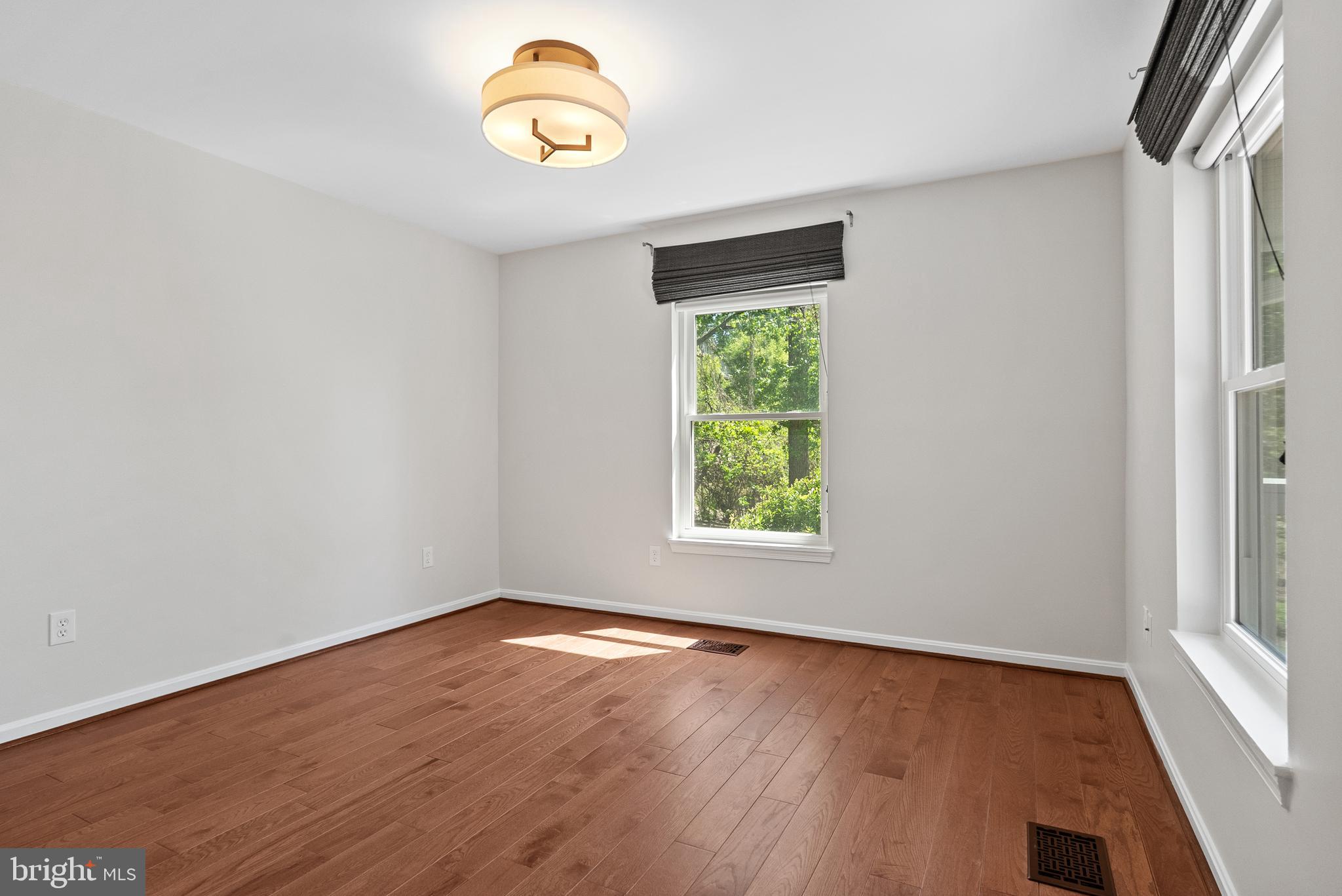 VALLEY VIEW - Residential