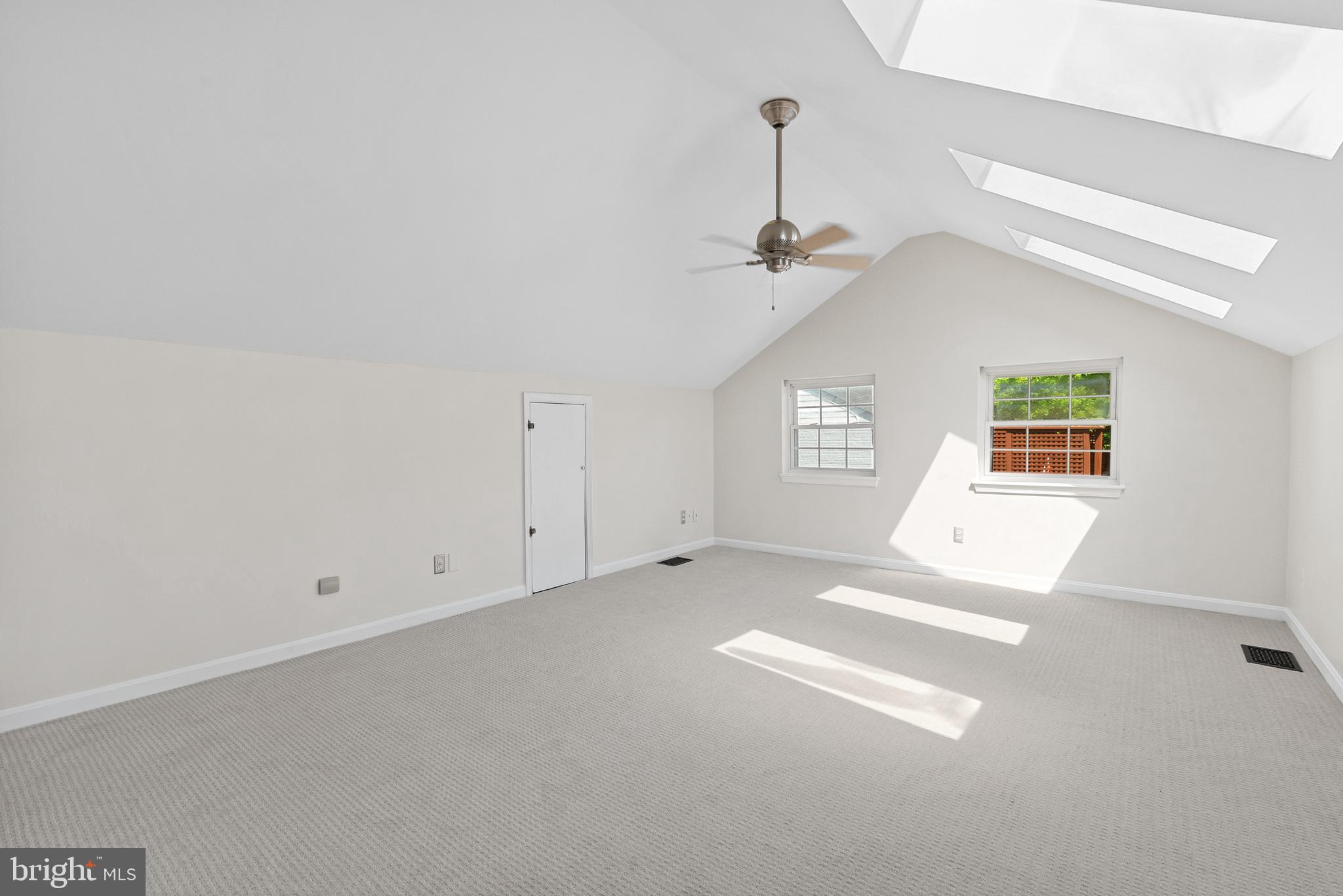 VALLEY VIEW - Residential