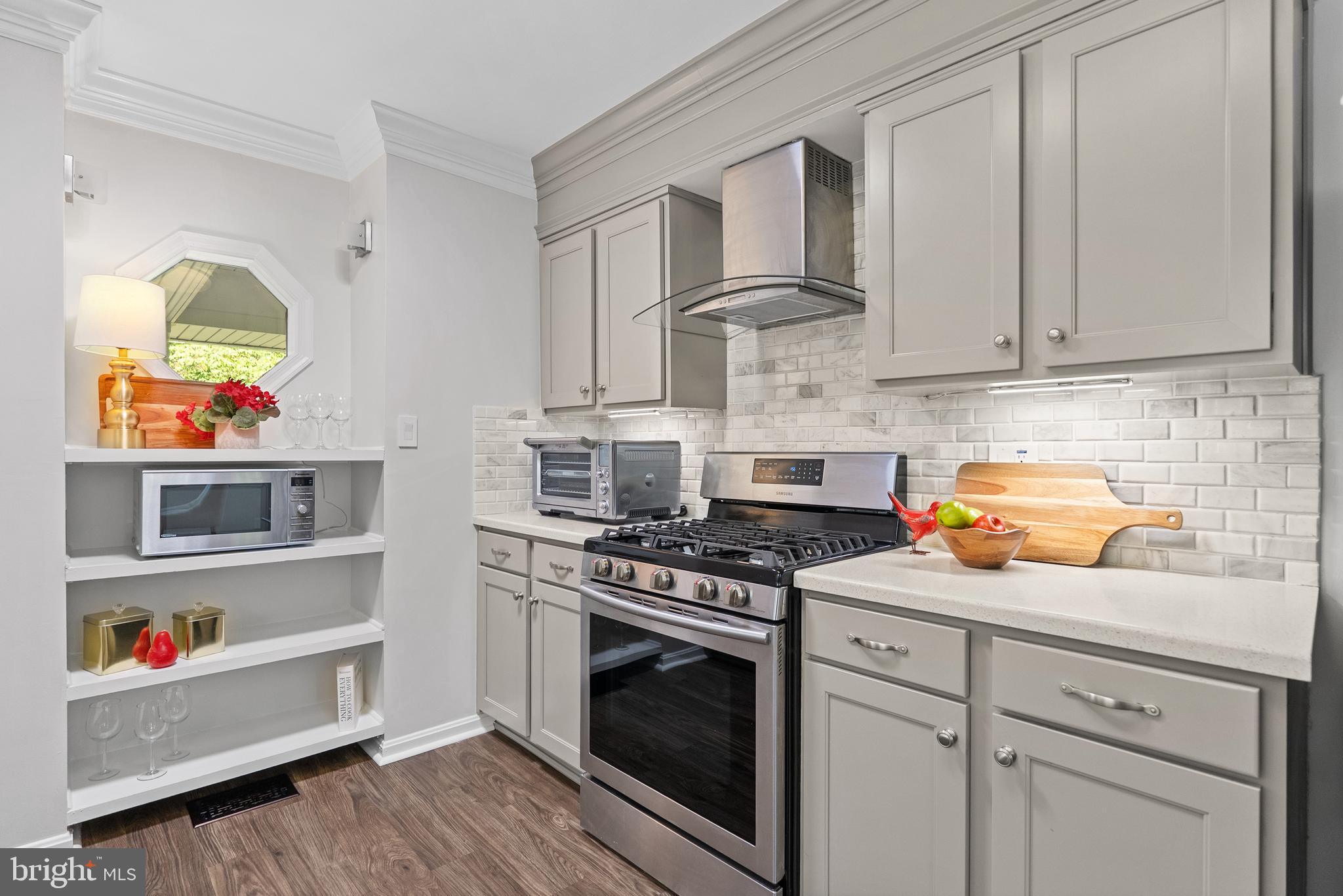 VALLEY VIEW - Residential