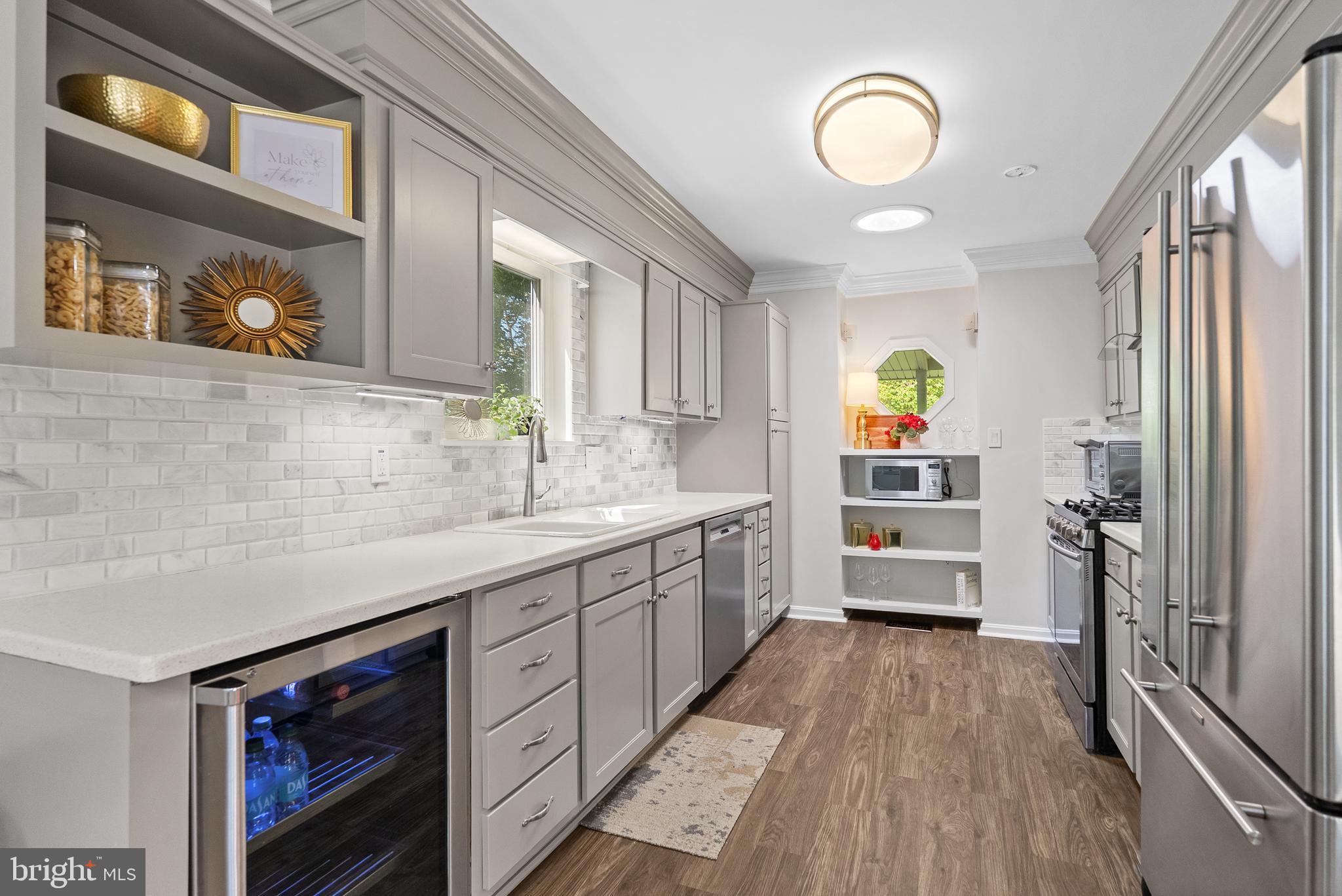 VALLEY VIEW - Residential