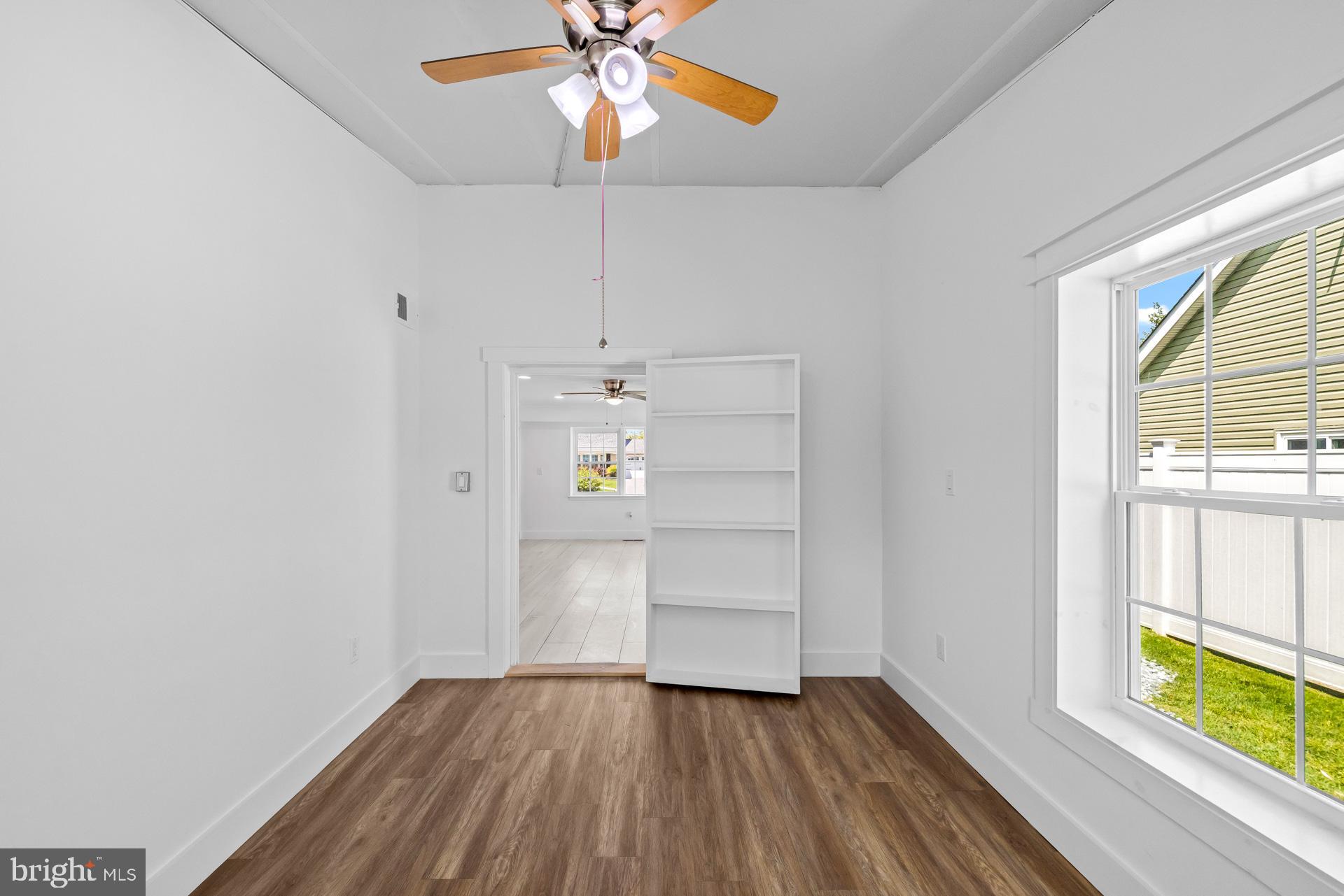 SOMERSET AT BELAIR - Residential