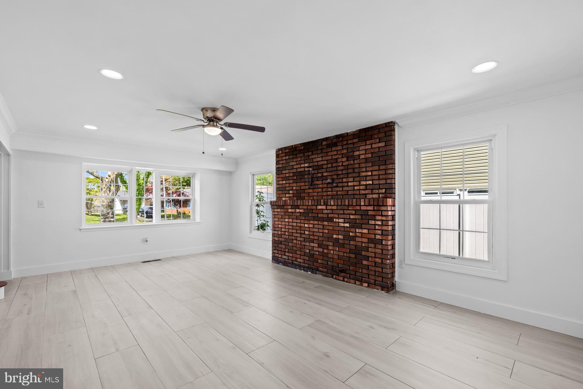 SOMERSET AT BELAIR - Residential