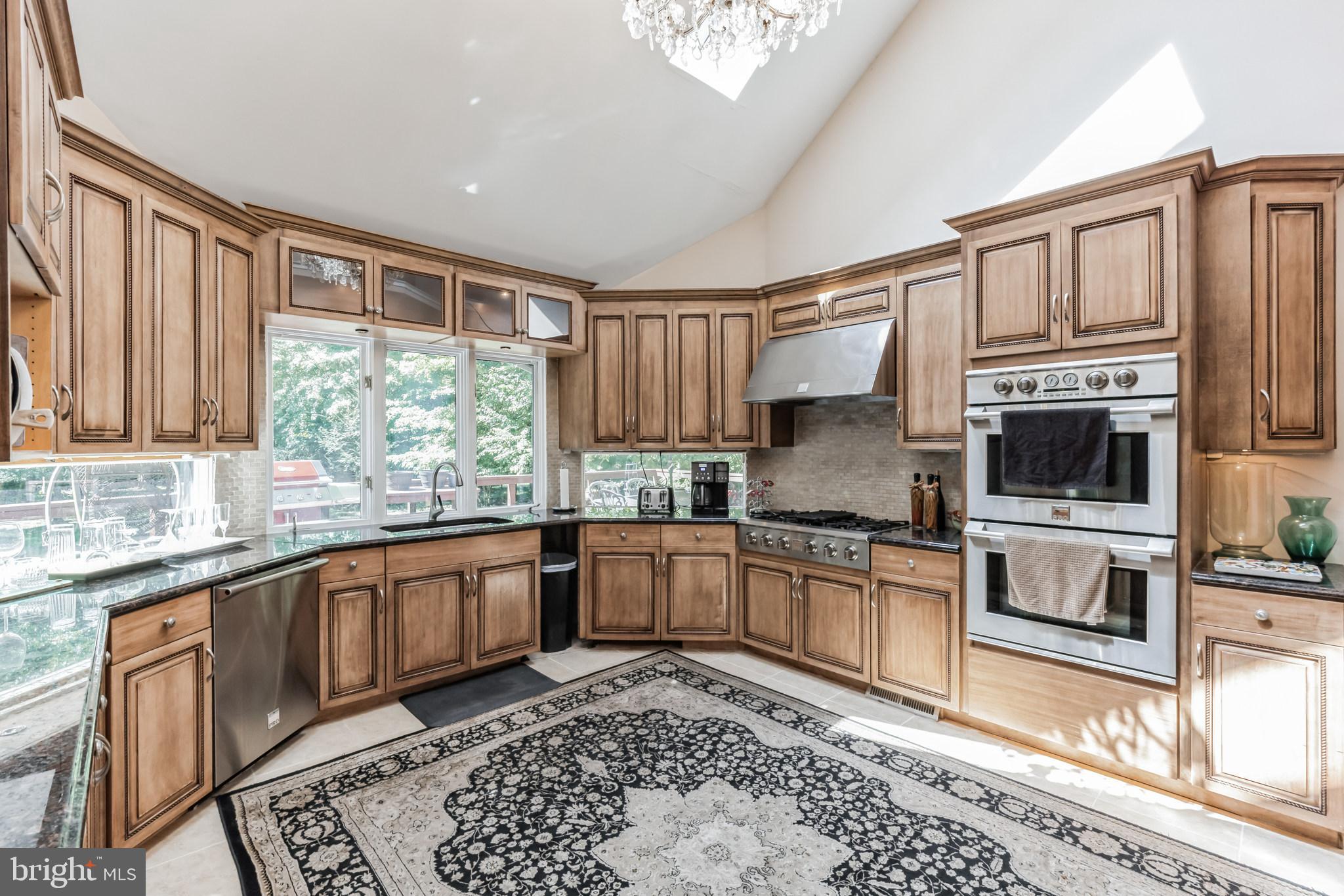 32 SOUTHWOOD DRIVE