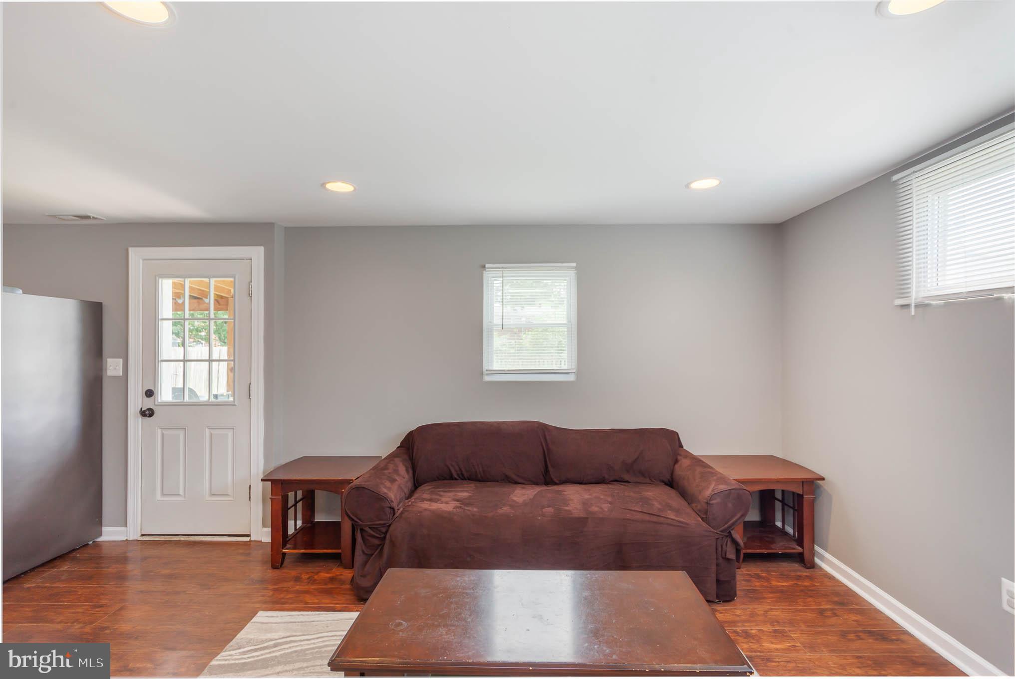 FRENCHS PARK - Residential