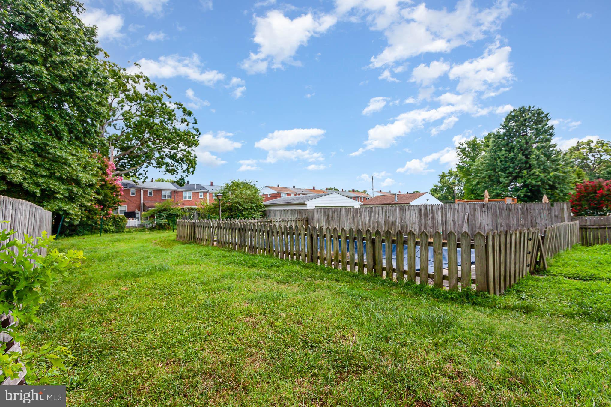 FRENCHS PARK - Residential