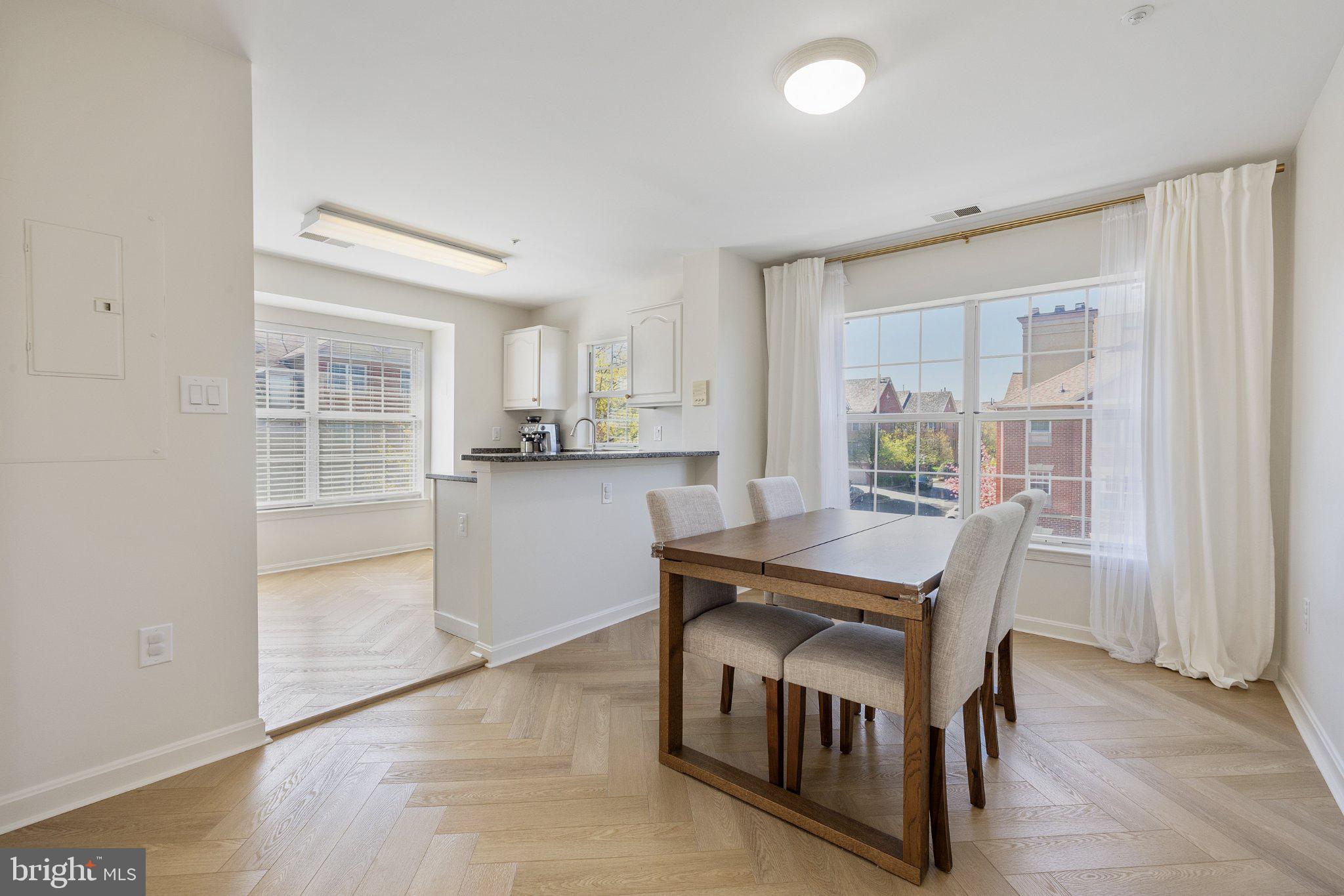 KENTLANDS VIEW - Residential