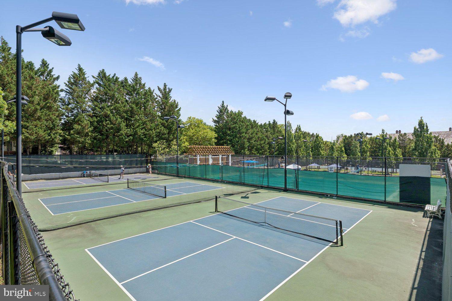 KENTLANDS VIEW - Residential