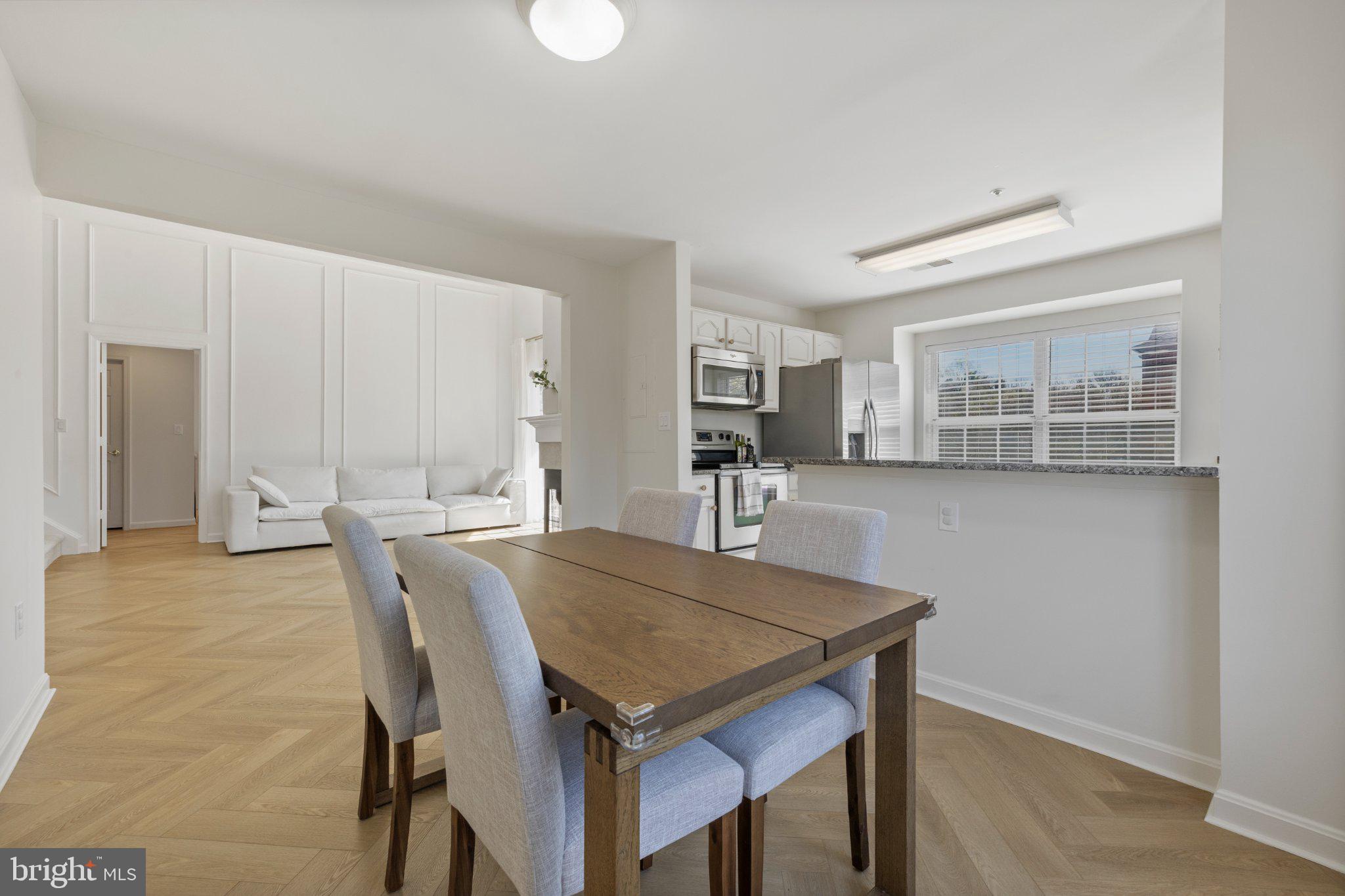 KENTLANDS VIEW - Residential