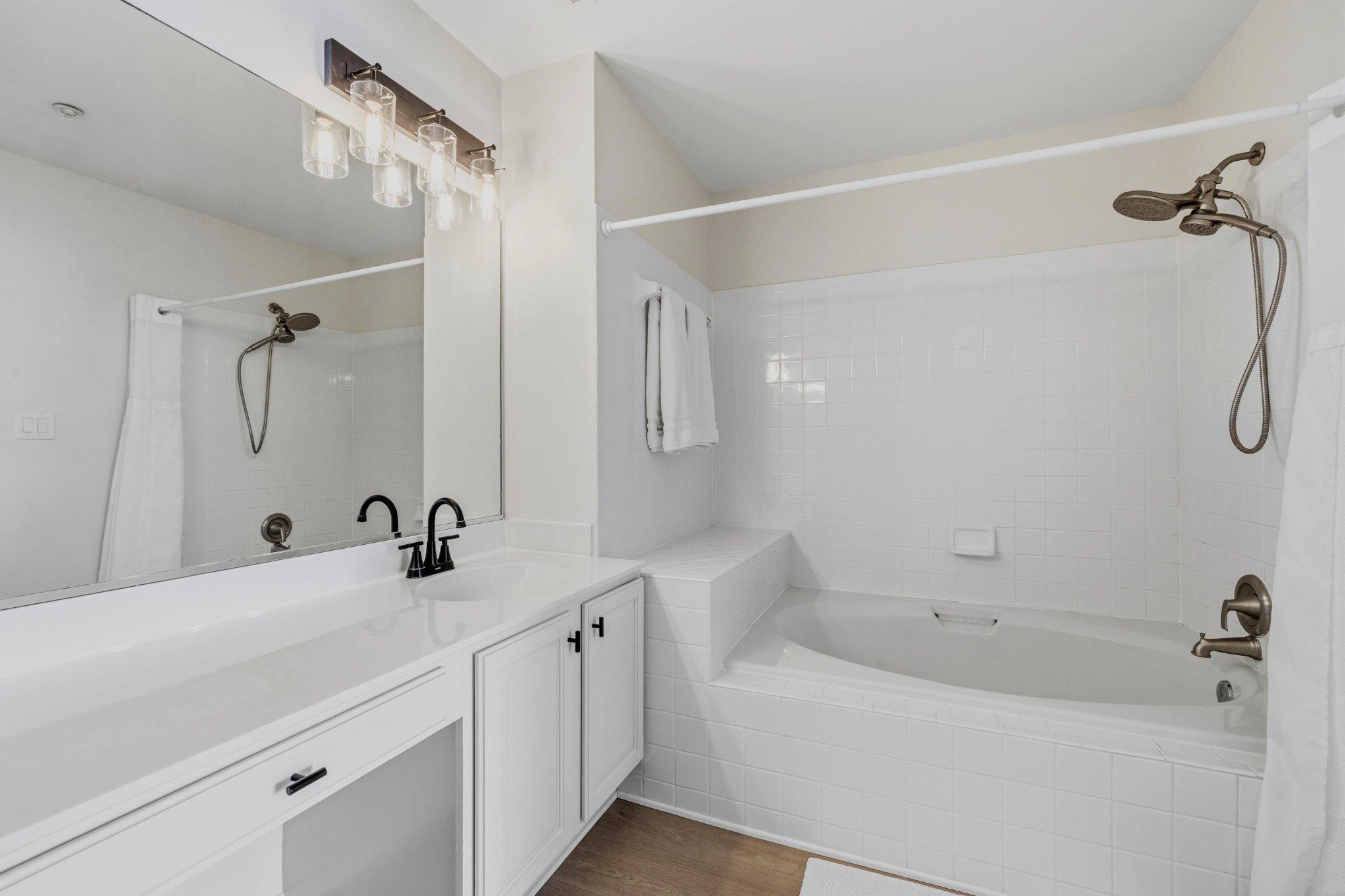 KENTLANDS VIEW - Residential