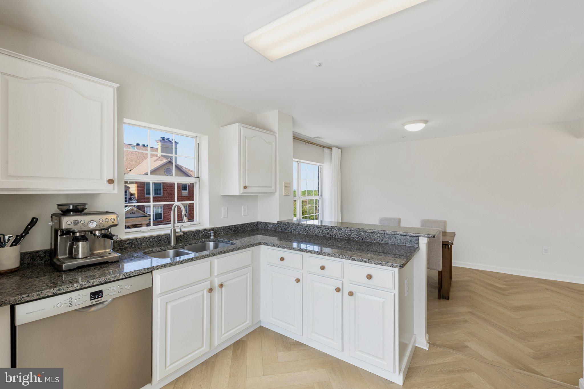 KENTLANDS VIEW - Residential