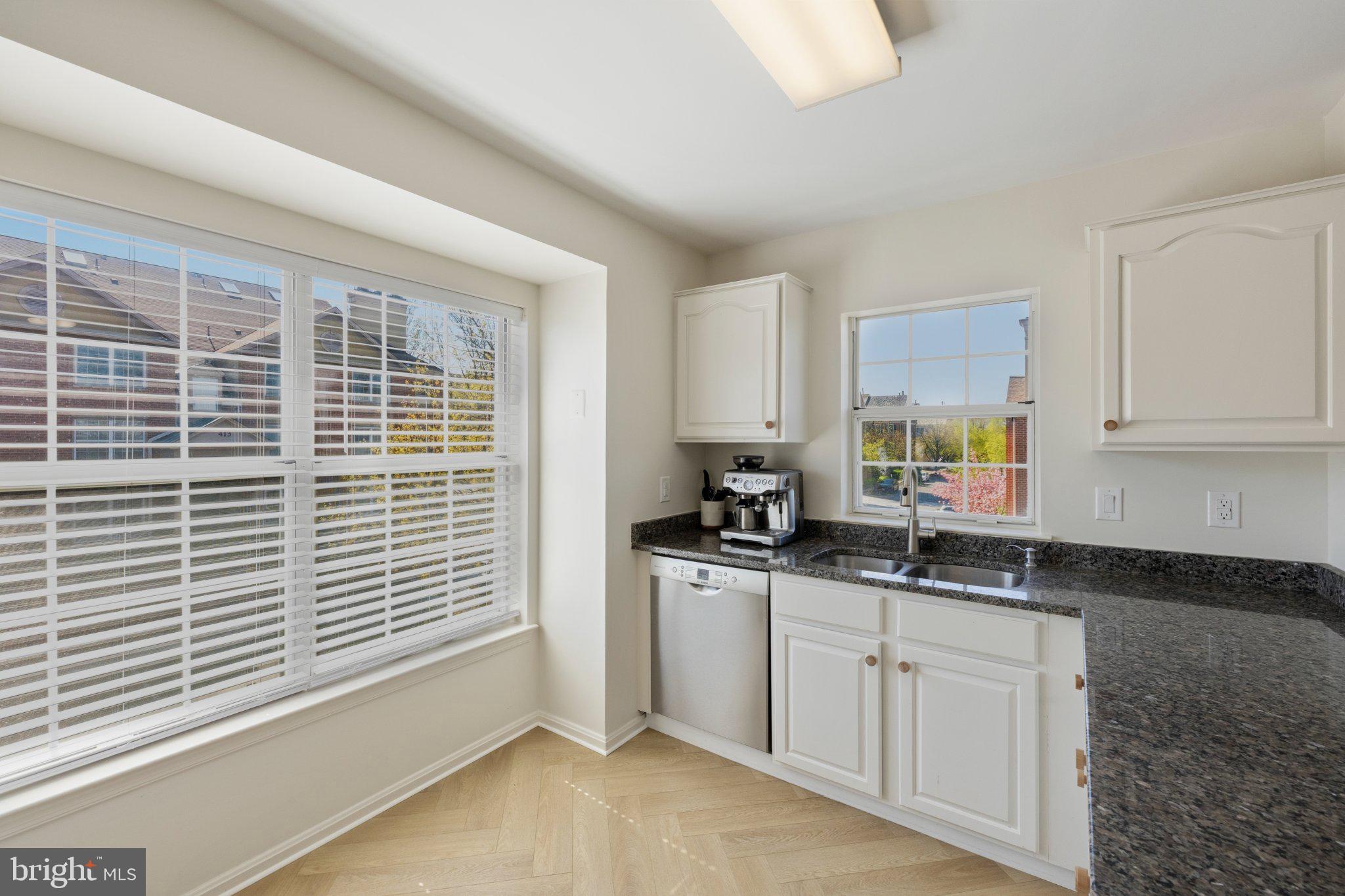 KENTLANDS VIEW - Residential