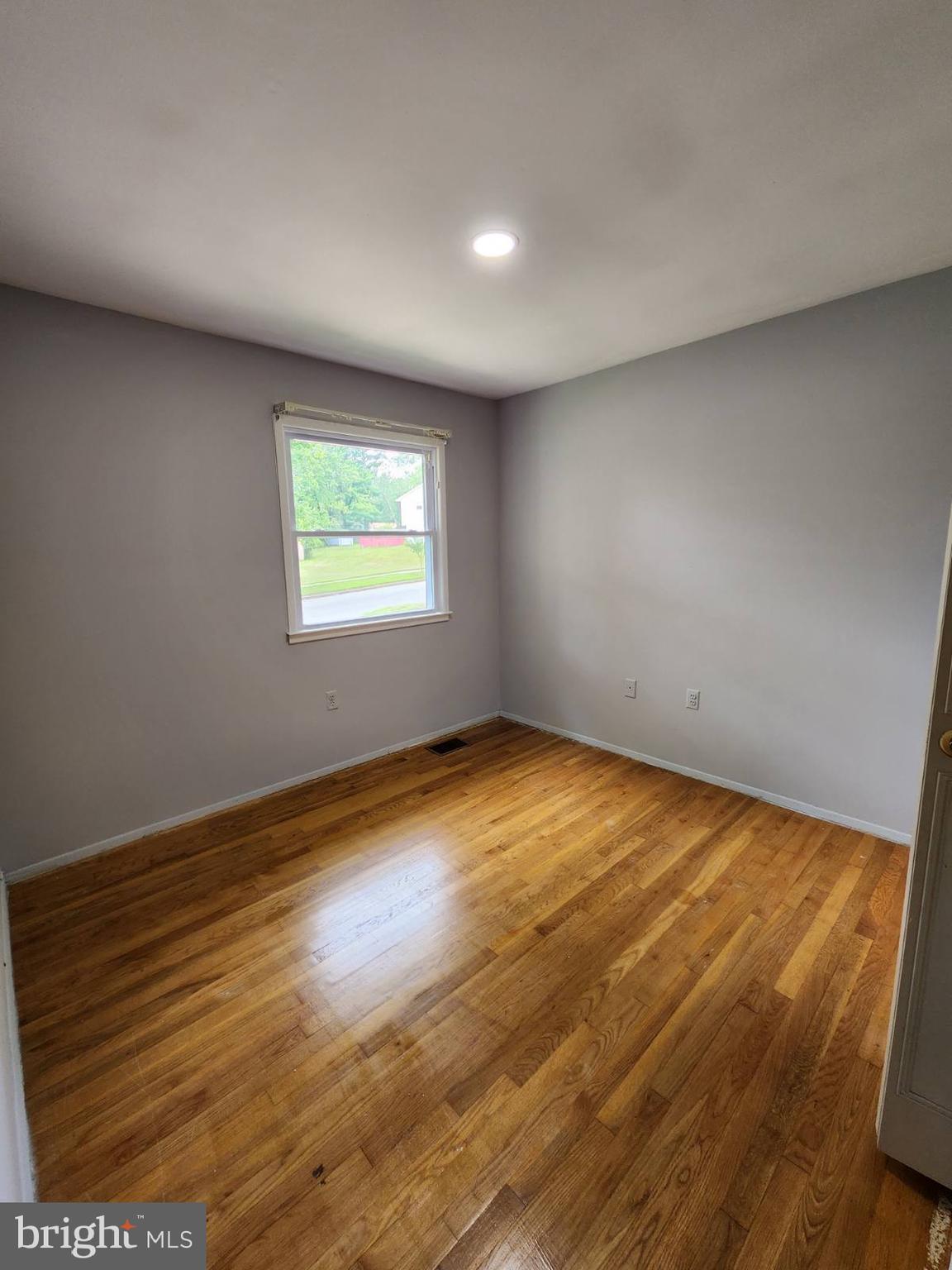 MARLBORO MEADOWS - Residential