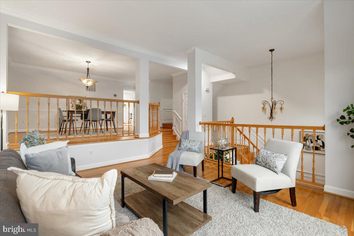 4416 S PERSHING COURT