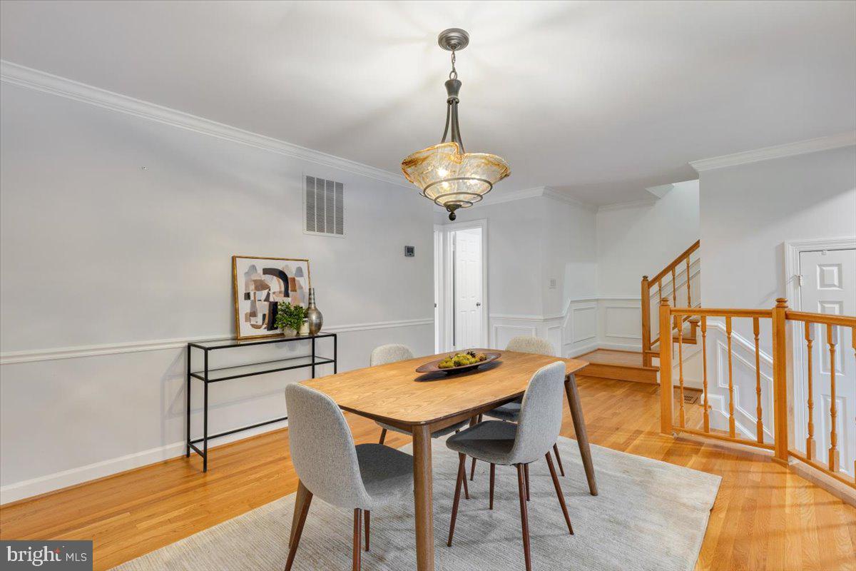 HIDDEN OAKS - Residential