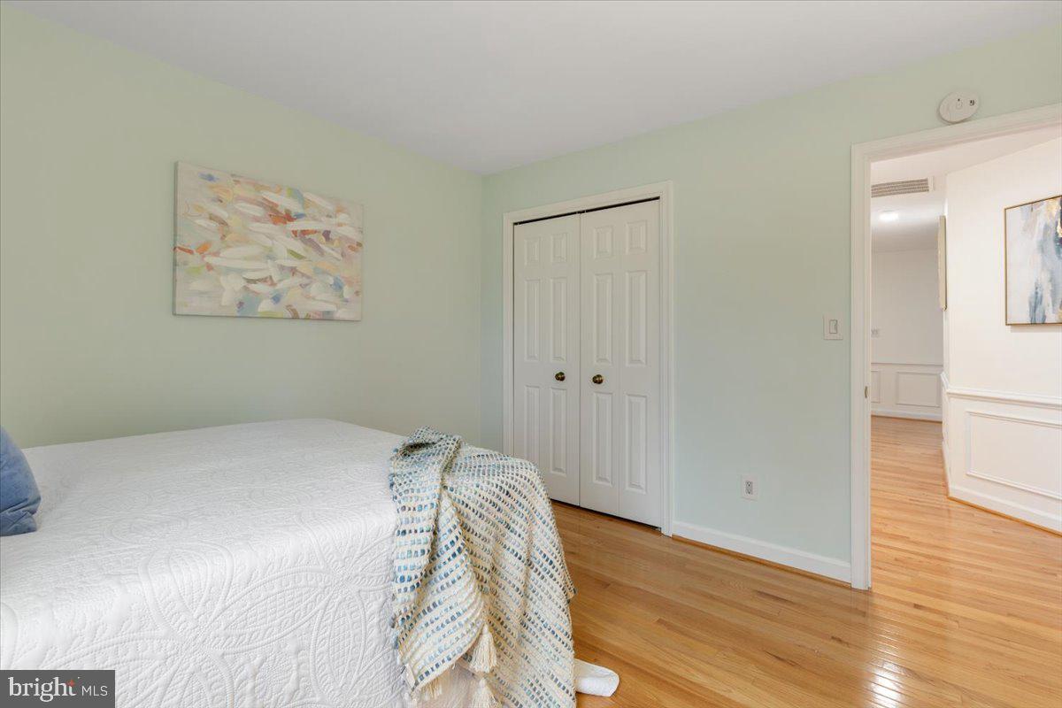 HIDDEN OAKS - Residential