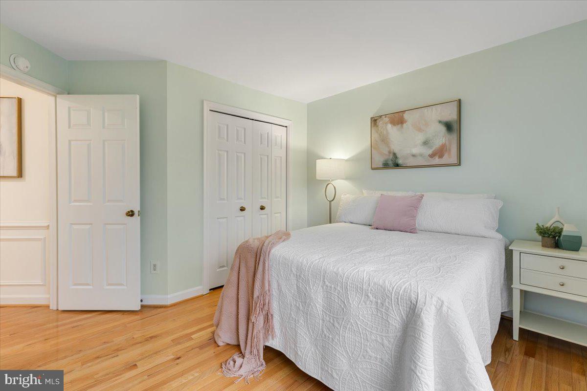 HIDDEN OAKS - Residential