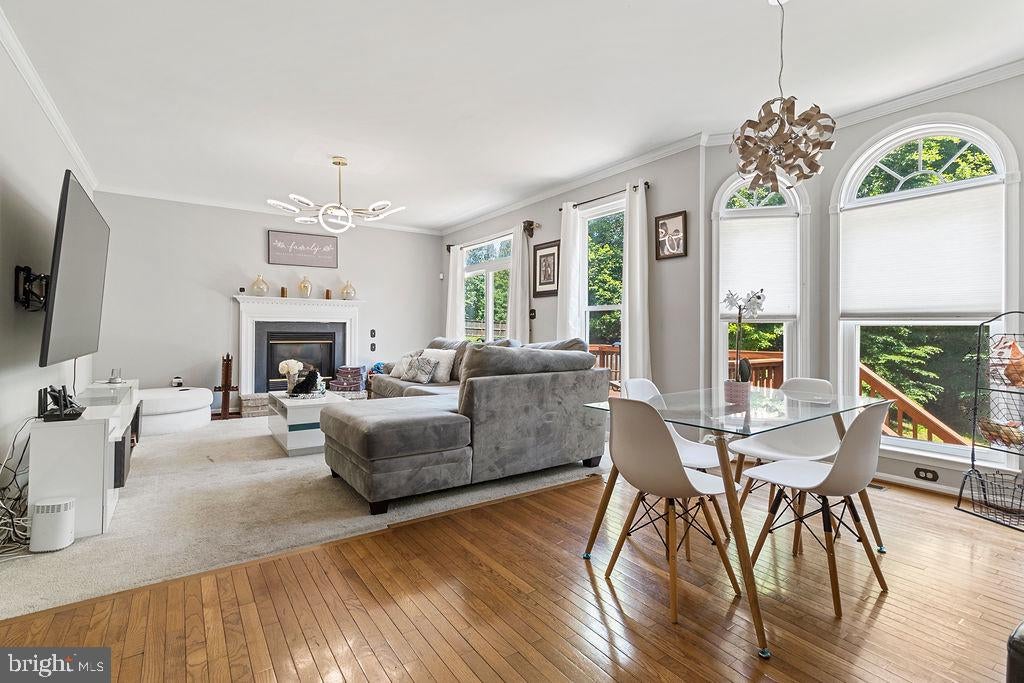 5886 RHODE ISLAND DRIVE