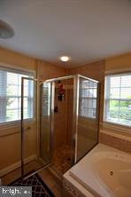 GLENVIEW - Residential Lease