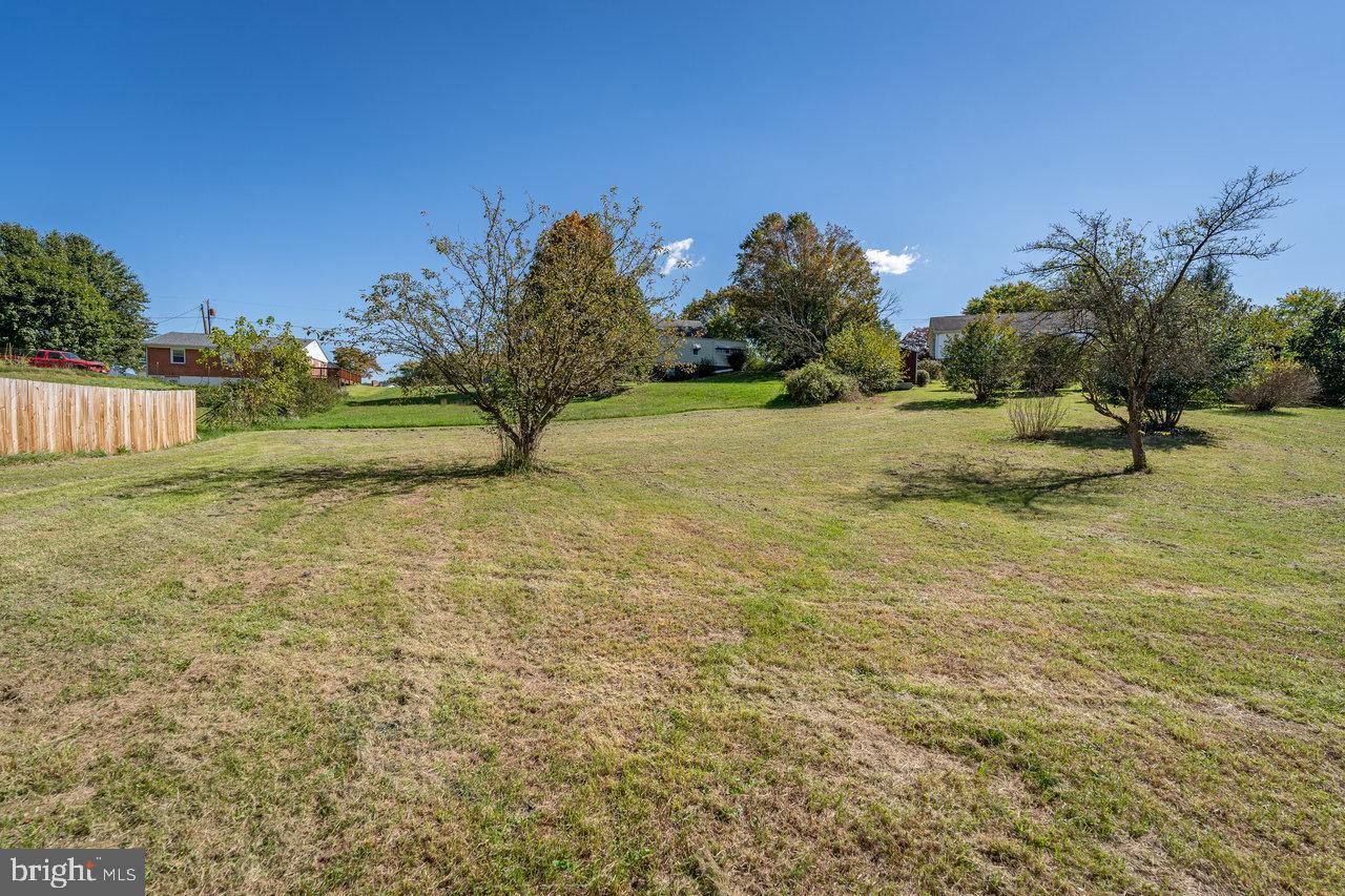 TOWN OF LURAY - Residential